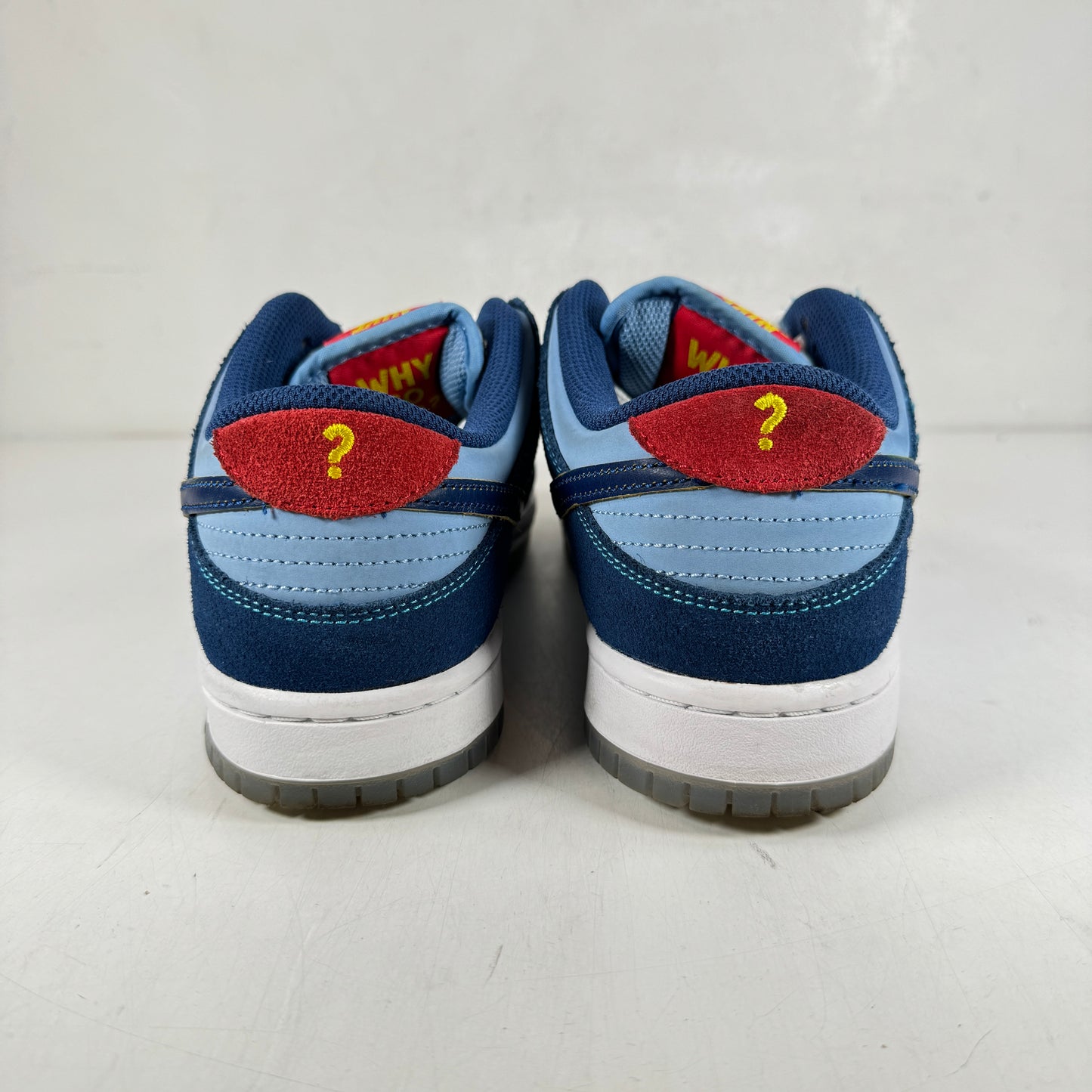 DX5549 400 Nike SB Dunk Low Pro Why So Sad? [USED] - 5.5 M (Used)