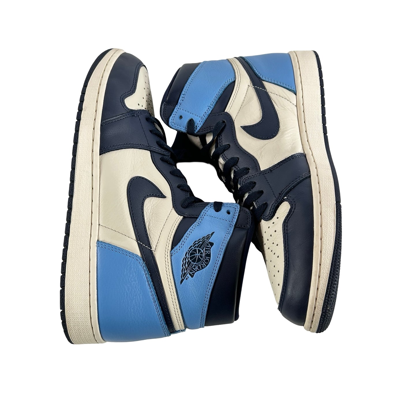 555088 140 Jordan 1 Retro High Obsidian [USED] - 13 M (Used5)