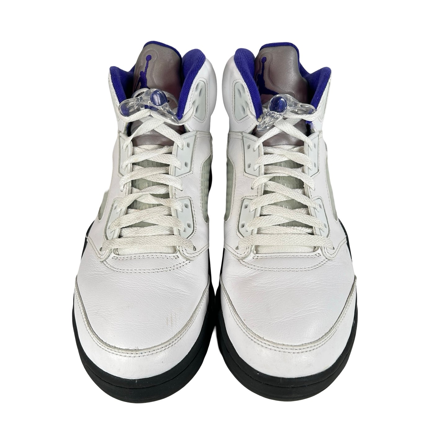 DD0587 141 Jordan 5 Retro Oscuro Concordia