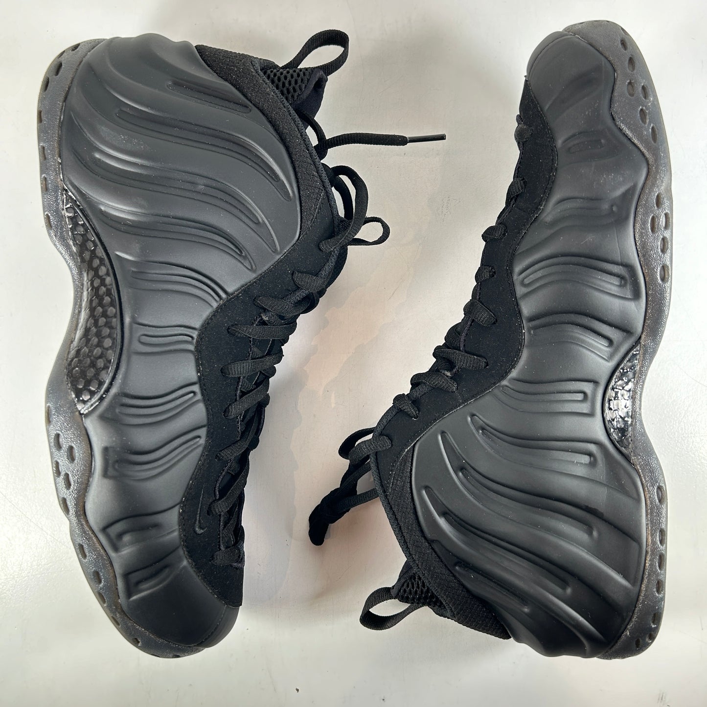 FD5855 001 Nike Air Foamposite One Antracita (2023)