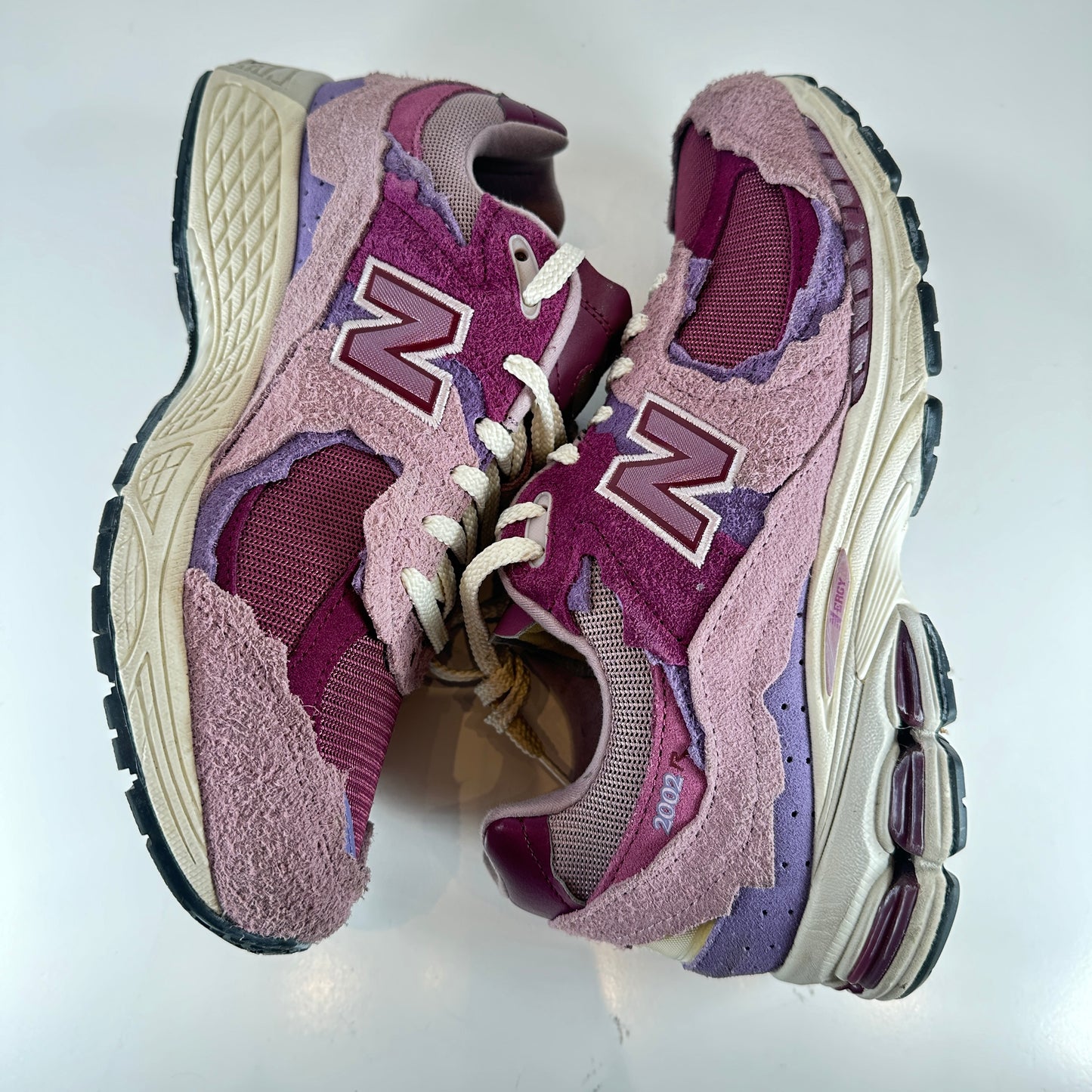 M2002RDH New Balance 2002R Paquete de protección Rosa