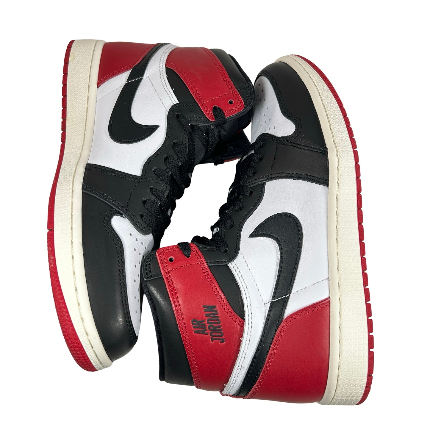 DZ5485 106 Air Jordan 1 High OG Black Toe Reimagined [USED] - 8.5 M (Used)