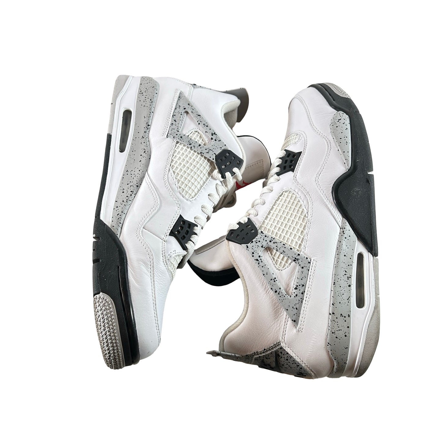 840606 192 Jordan 4 White Cement [USED] - 11 M (Used7)