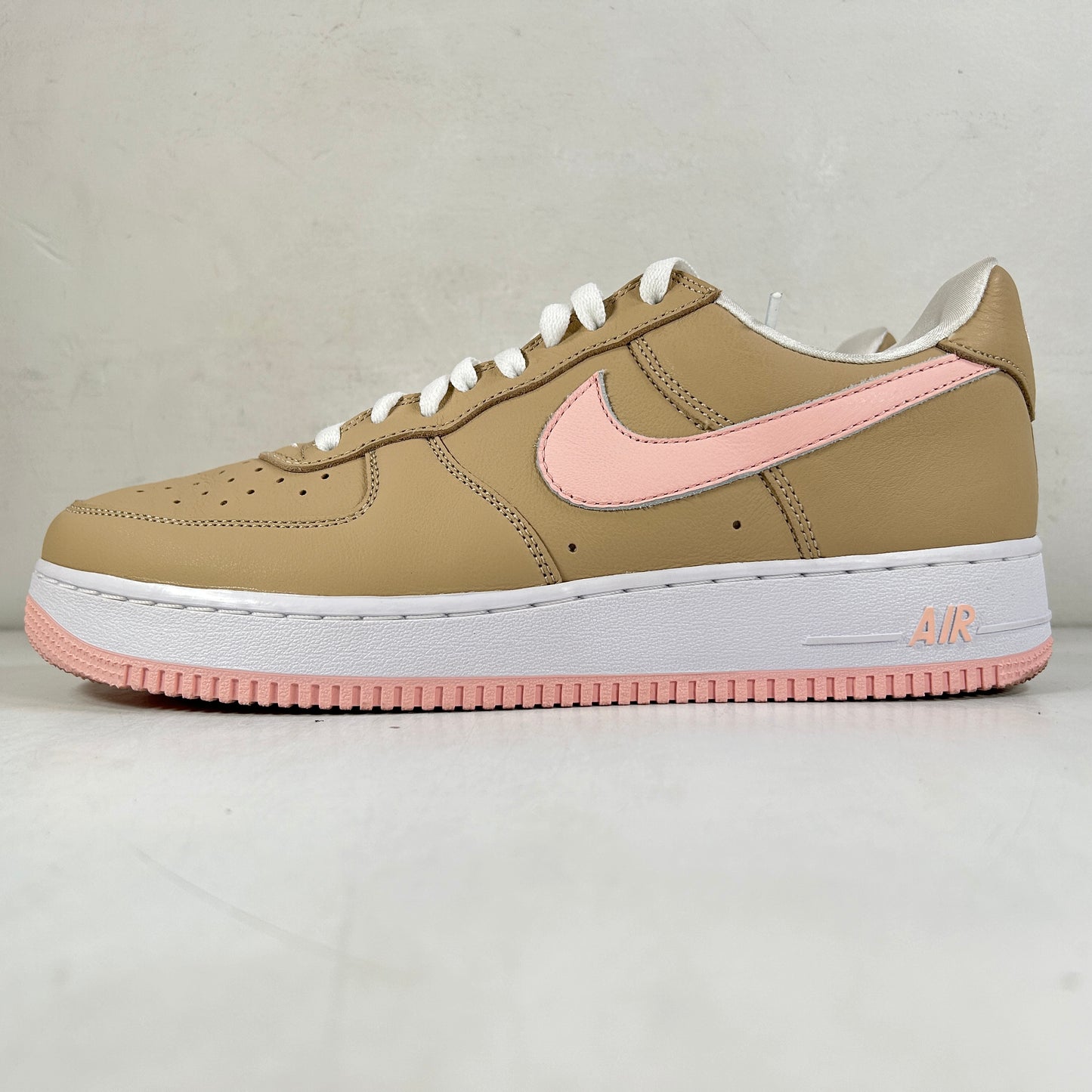 845053 201 Nike Air Force 1 Low Linen (2024) [USED] - 11 M (Used2)