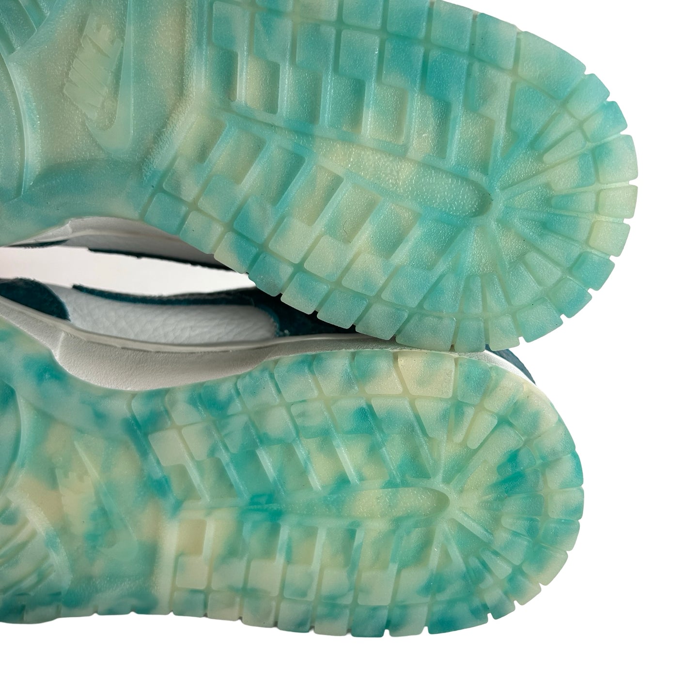 DV3029 100 Nike Dunk Low Ocean (Women's) [CONDITIONAL] - 11 W / 9.5 M (Yellowing)