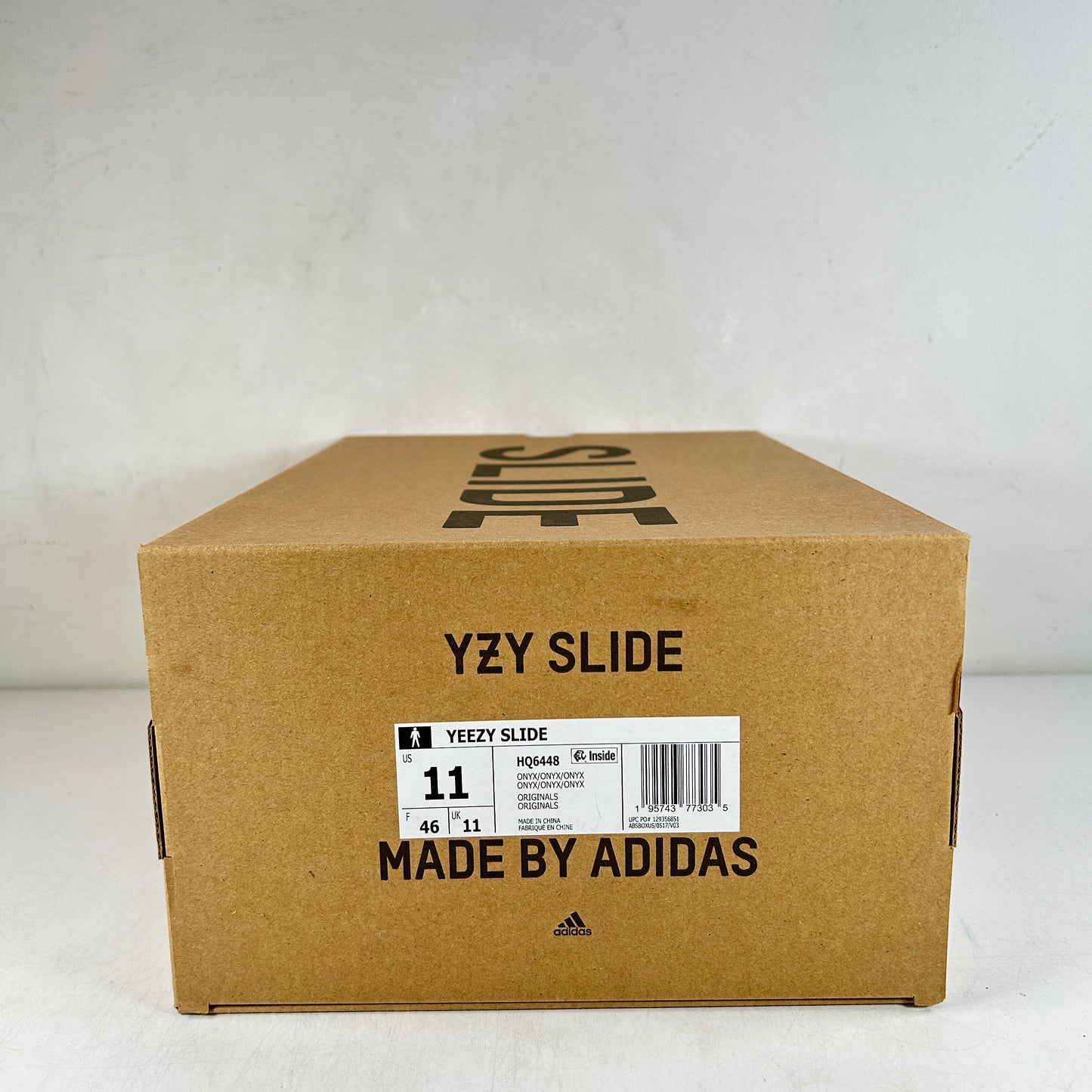 HQ6448 adidas Yeezy Slide Onyx [USED] - 11 M (Used)