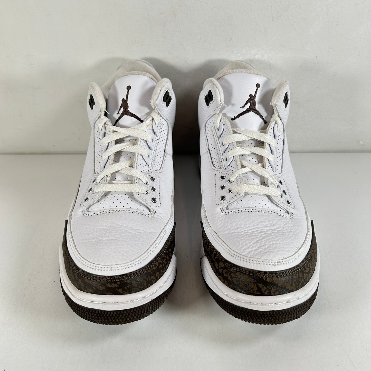 136064 122 Jordan 3 Retro Mocha (2018) [USED] - 10.5 M (Used)