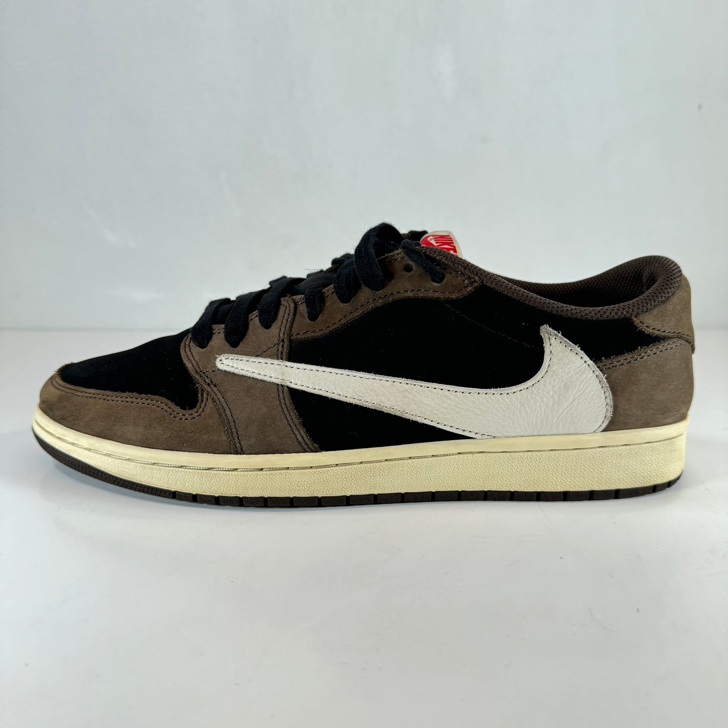 CQ4277 001 Jordan 1 Low Travis Scott Mocha [USED] - 11 M (Used2) (No Box2)