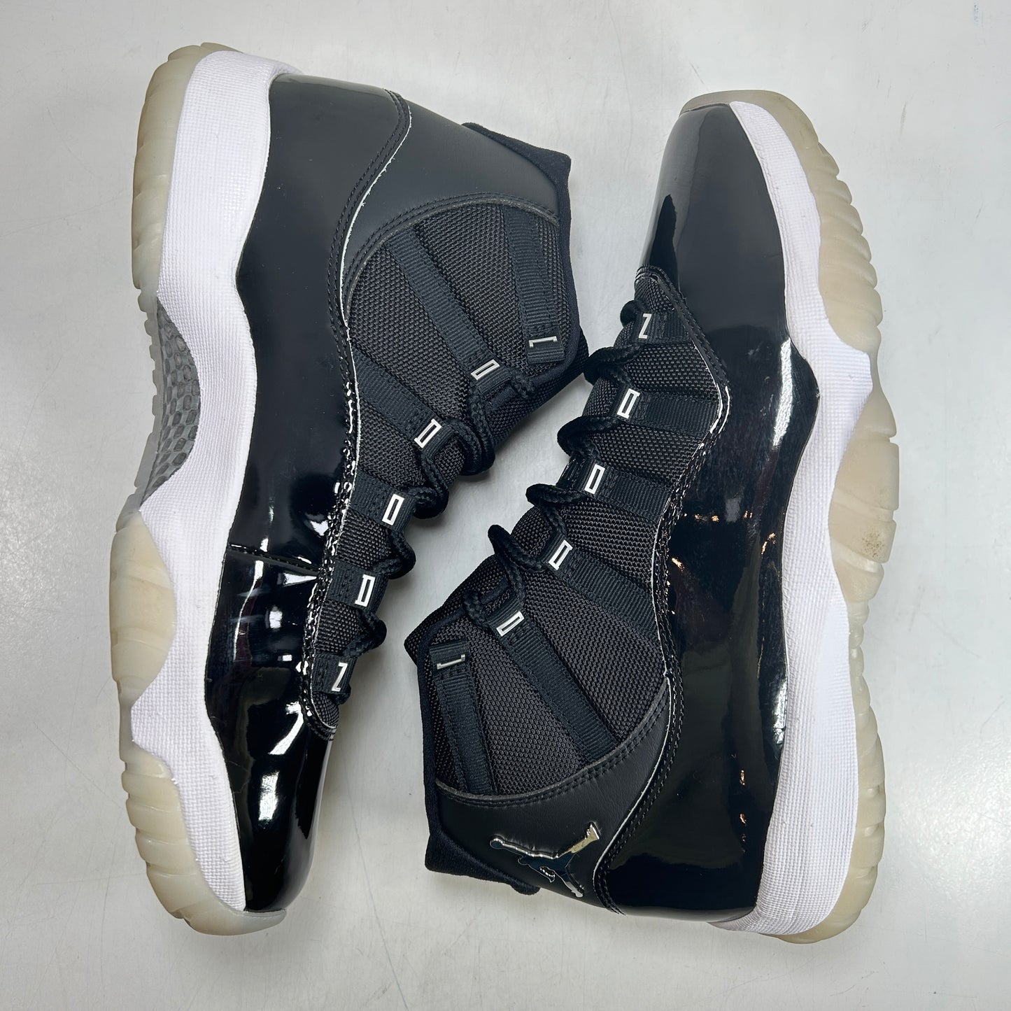 CT8012 011 Jordan 11 Jubilee [USED] - 9.5 M (Used) (No Box)
