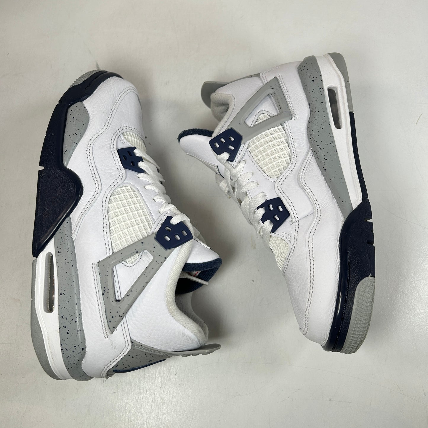 408452 140 Jordan 4 Retro Midnight Navy (GS) [USED] - 5.5 Y (Used)