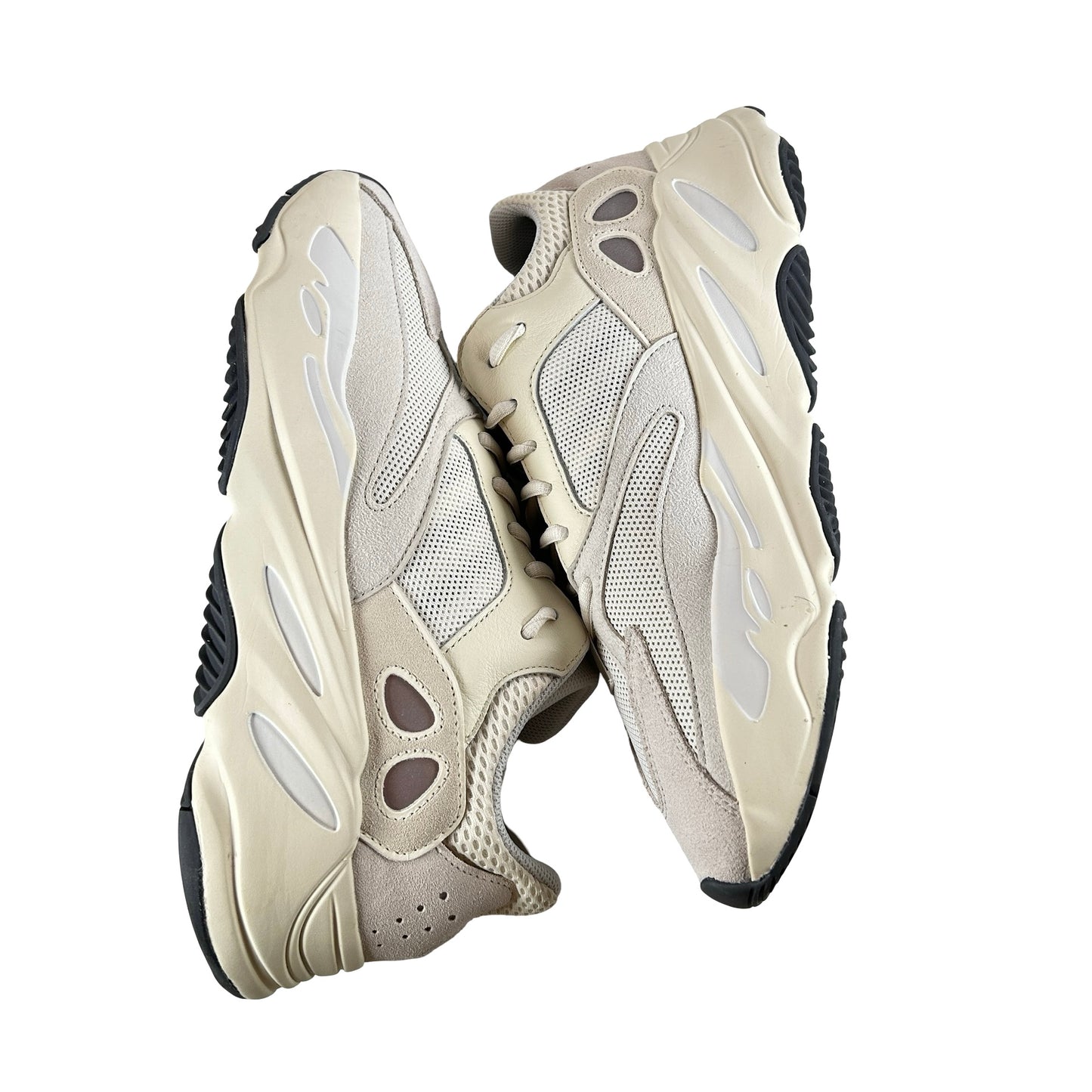 EG7596 adidas Yeezy Boost 700 Analog [USED] - 12 M (VNDS)