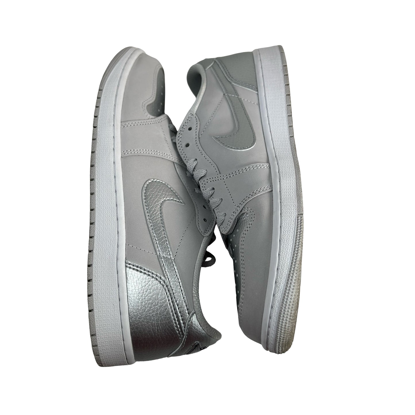CZ0790 002 Jordan 1 Low OG Metallic Silver[USED] - 12 M (Used)
