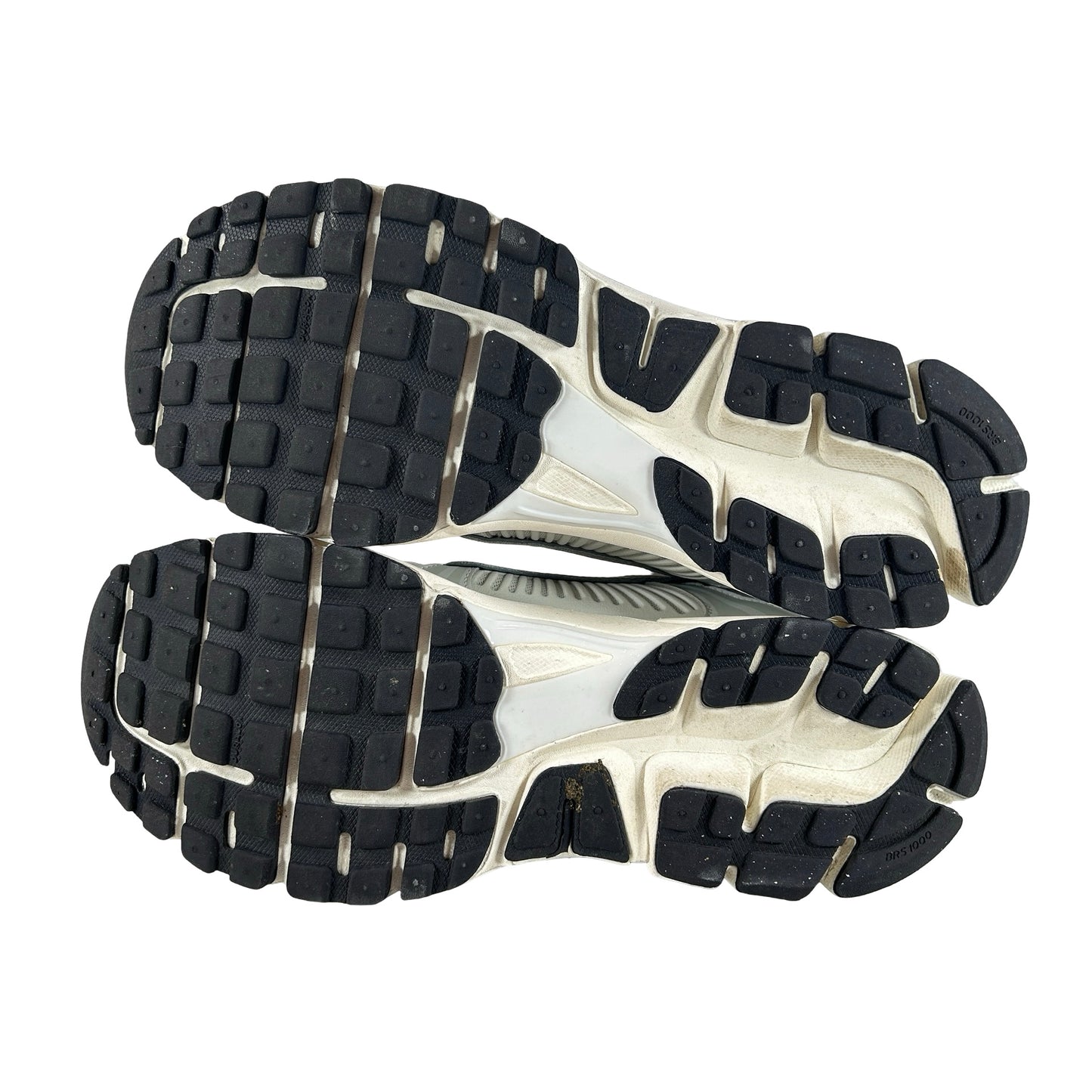 FD0884 025 Nike Zoom Vomero 5 Photon Dust Metallic Silver W [USED] - 13 W (Used)