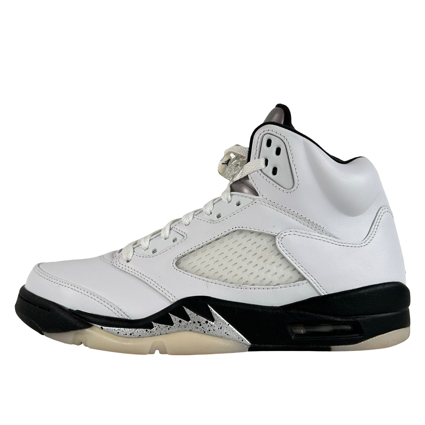 DD0587 110 Jordan 5 Retro Reverse Metallic [USED] - 10.5 M (Used)