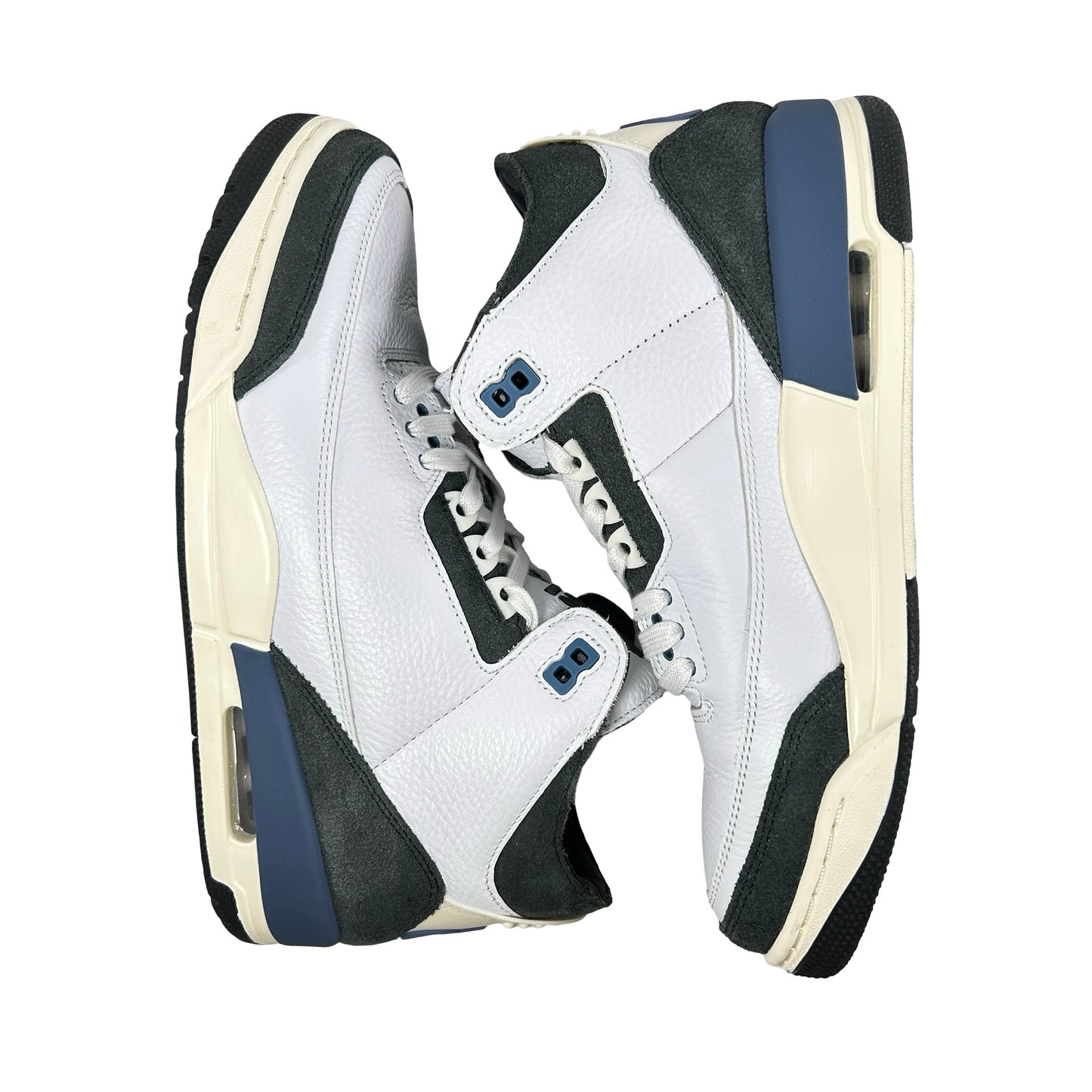 HV8571 100 Jordan 3 Retro OG SP A Ma Maniére Diffused Blue [USED] - 9 M (VNDS)