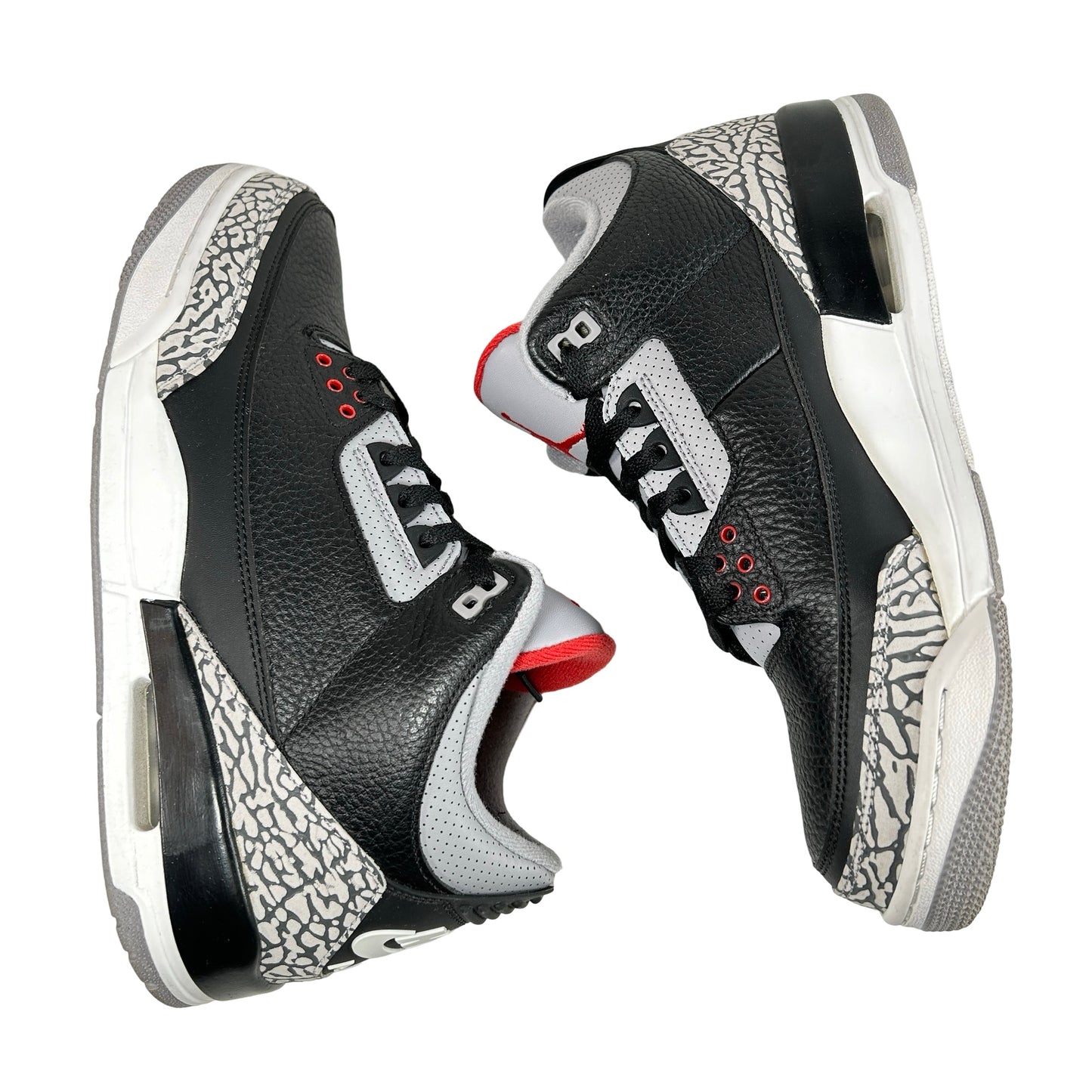 854262 001 Jordan 3 Black Cement 2018 [USED] - 11.5 M (Used4)