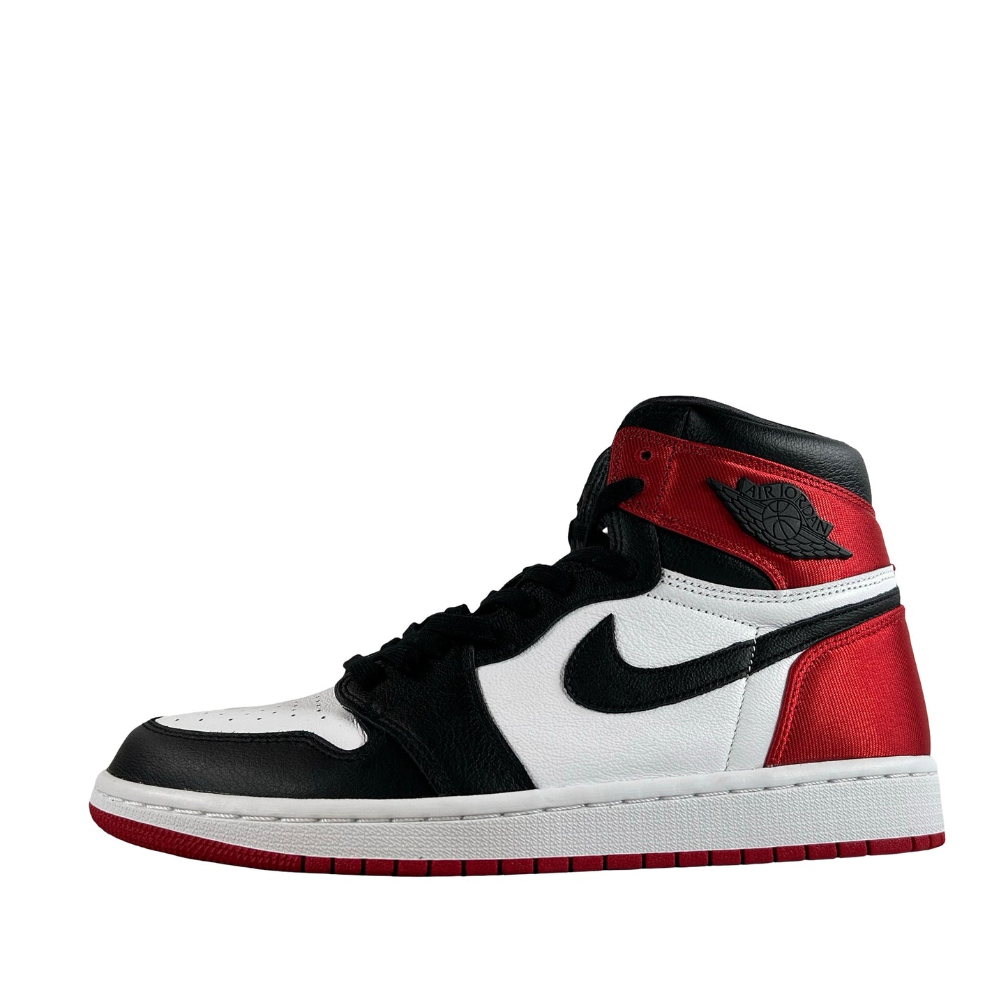 CD0461 016 AJ1 Satin Black Toe [USED] - 10.5 W (Used2)