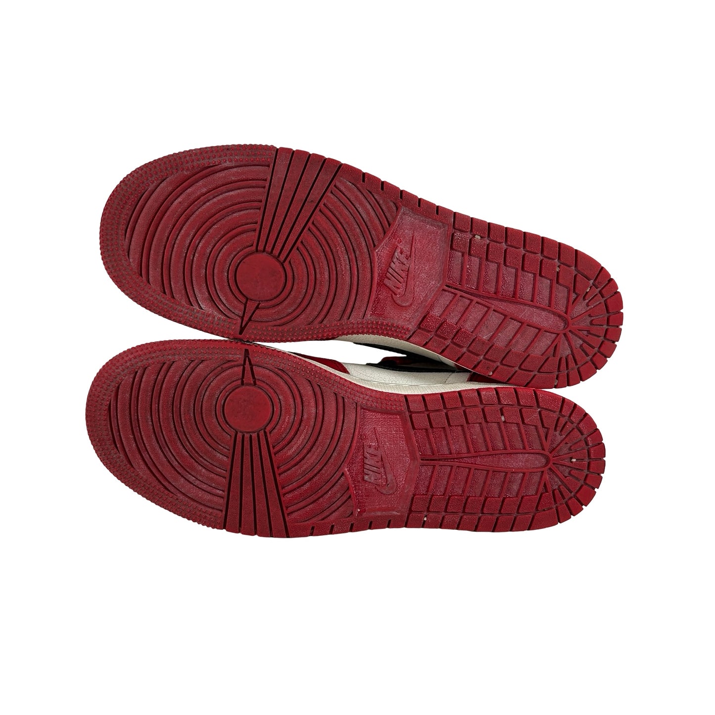 FD1437 612 Jordan 1 Retro High OG Chicago Lost and Found (GS) [USED] - 5.5 Y (Used3)