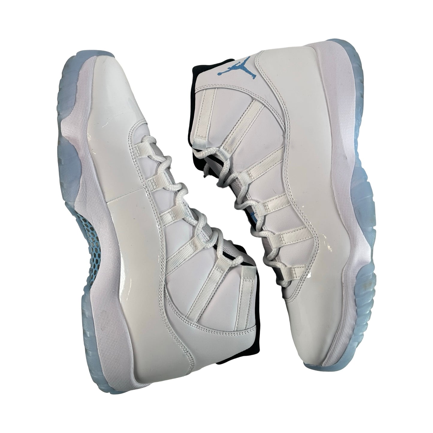 CT8012 104 Jordan 11 Retro Legend Blue (2024) [USED] - 11 M (Used)