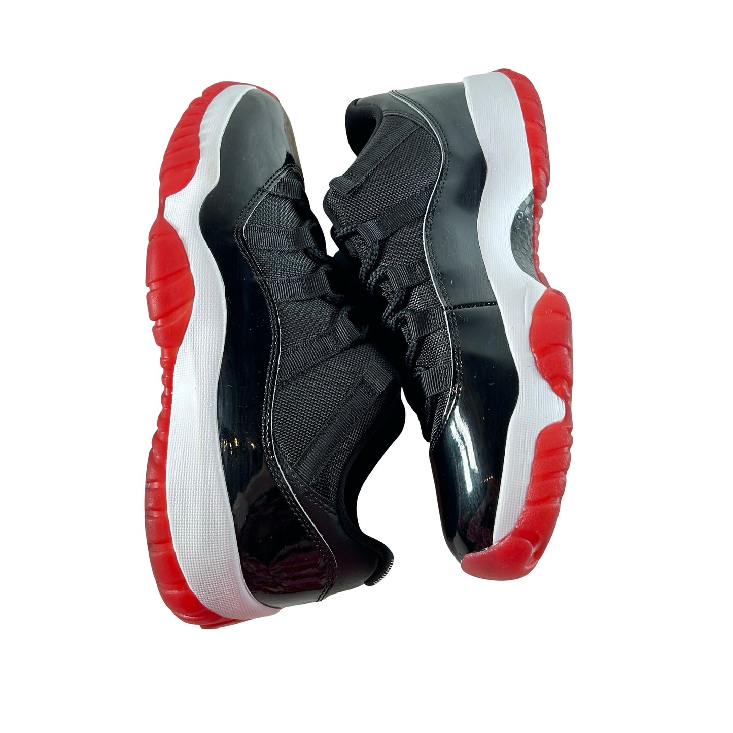 FV5104 006 Jordan 11 Retro Low Bred (2025) - 9.5 M (Used) (No Insoles)