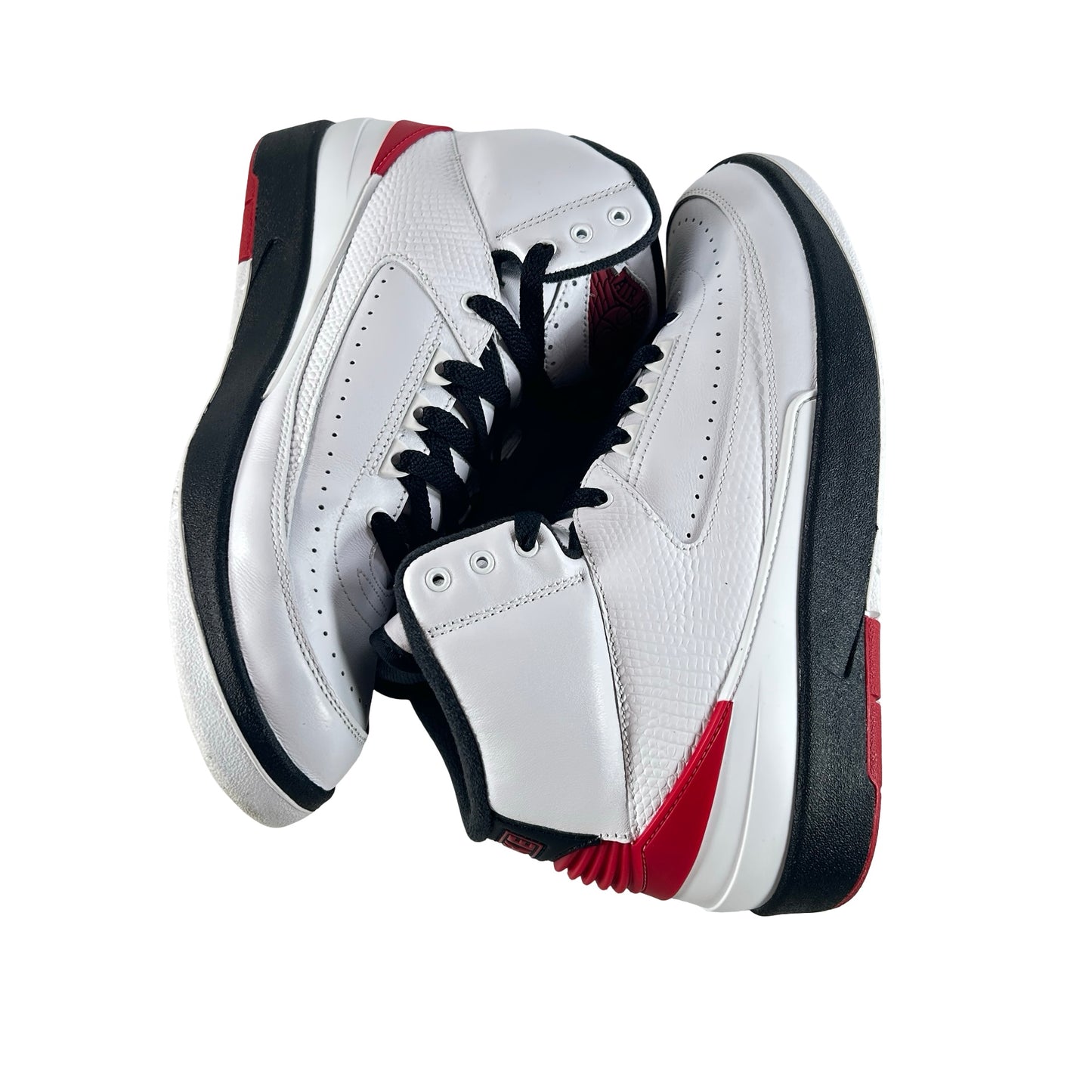 DX2454 106 Jordan 2 Retro OG Chicago (2022) [USED] - 9 M (Used6)