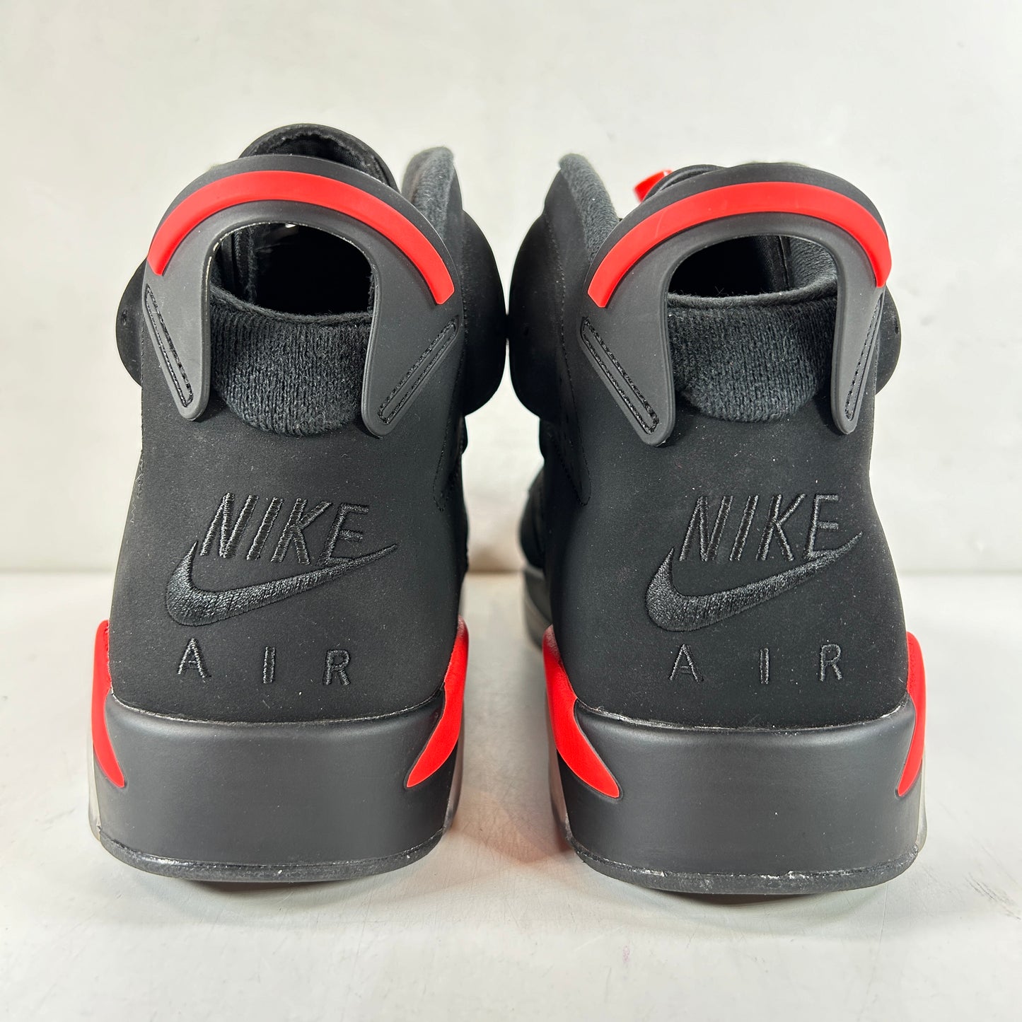 384664 060 Jordan 6 Infrared [USED] - 11.5 M (Used)