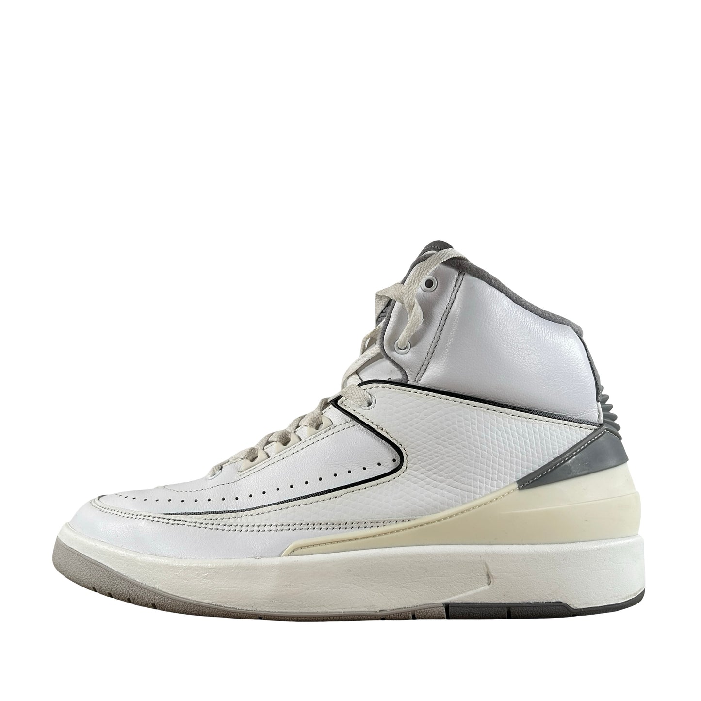 DR8884 100 Jordan 2 Retro Cement Grey [USED] - 8.5 M (Used) (Replace Box)