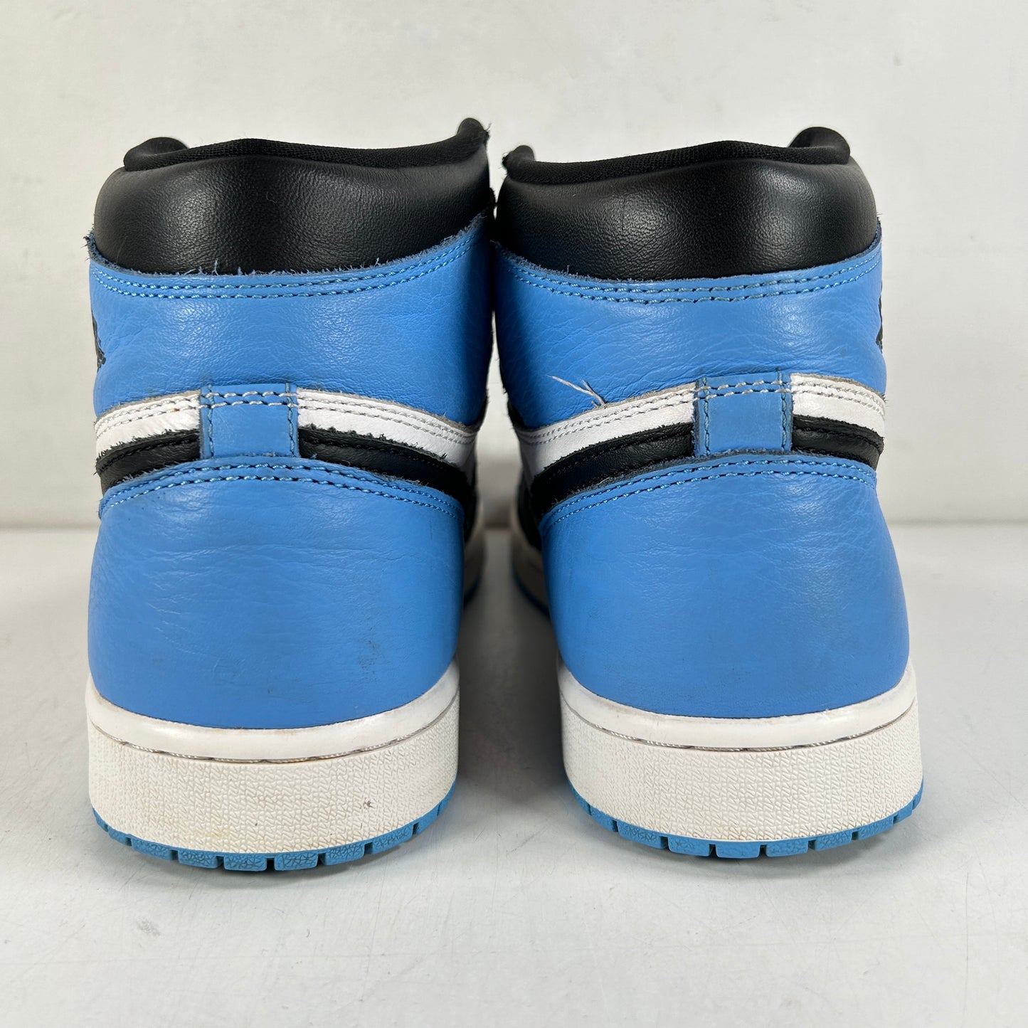 DZ5485 400 Jordan 1 Retro High OG UNC Toe [USED] - 9 M (Used) (No Box)