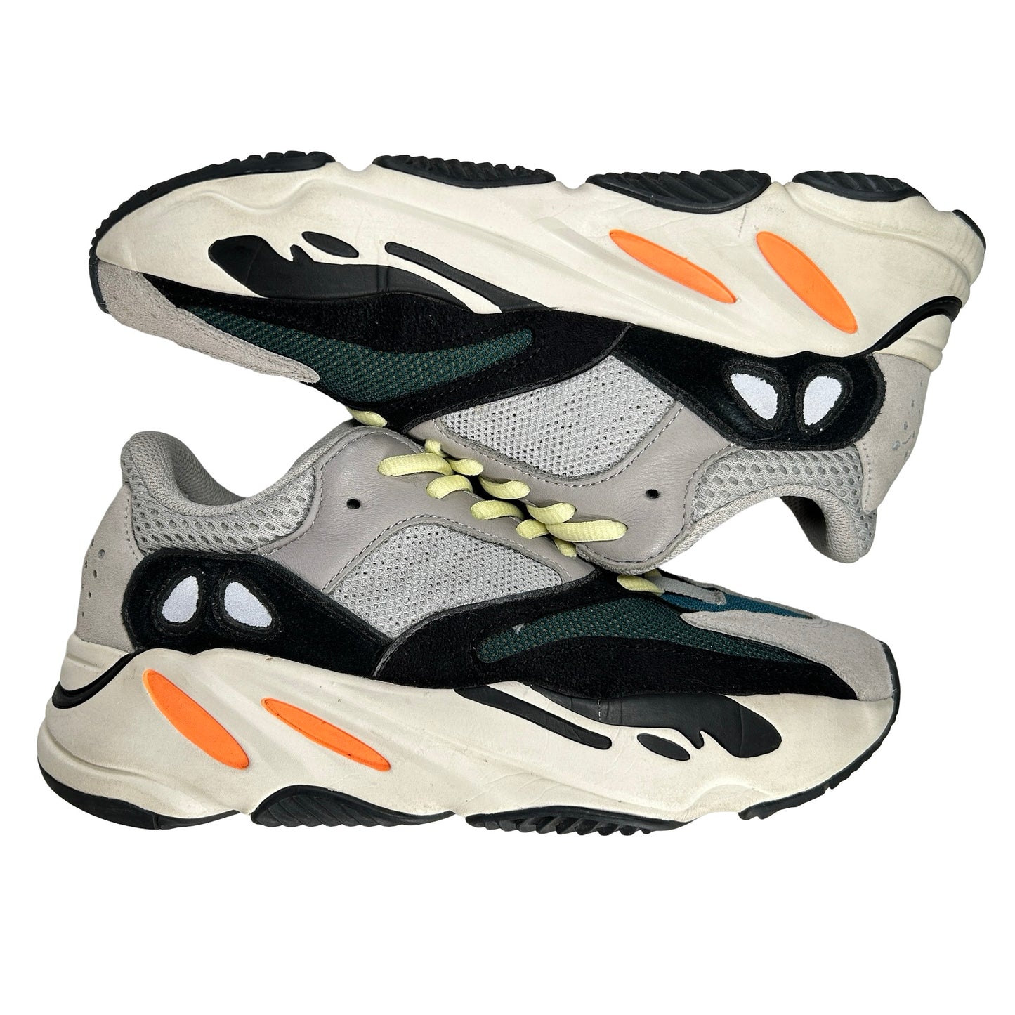 B75571 Yeezy 700 Wave Runner [USED] - 5.5 M (Used)