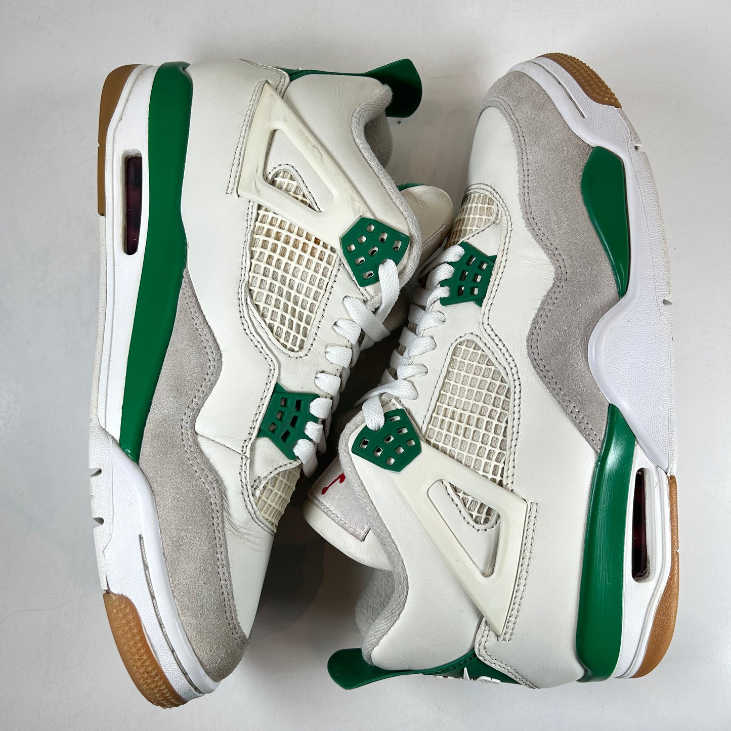 DR5415 103 Jordan 4 Retro SB Pine Green [USED] - 9 M (Used) (No Box)