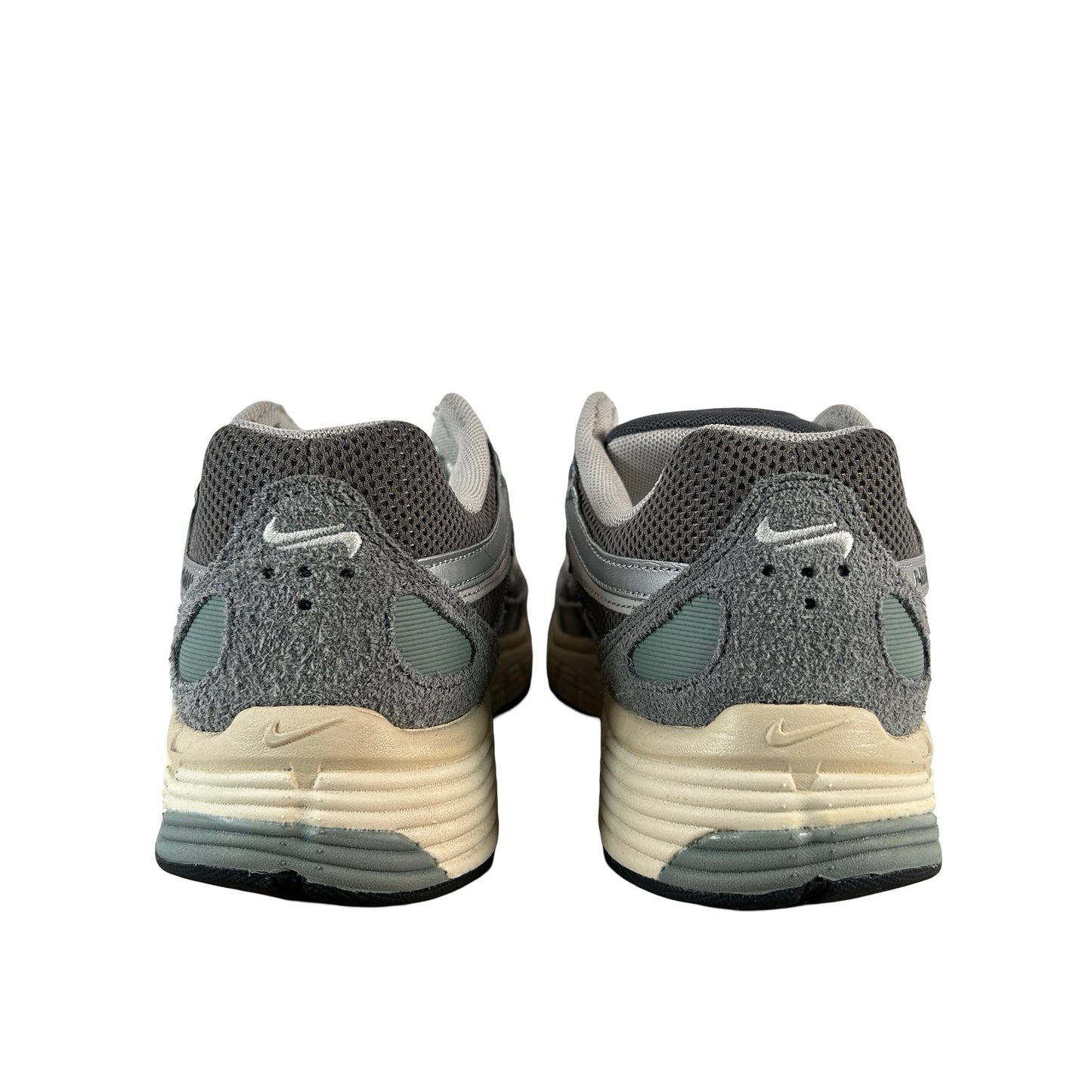 FN7509 029 Nike P-6000 Flat Pewter [USED] - 8 M (Used)