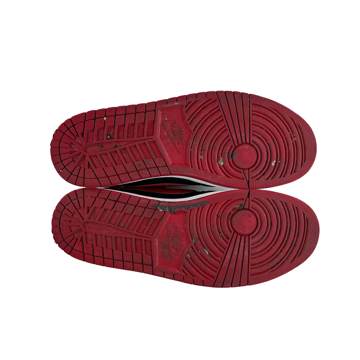 IW6276 001 Air Jordan 1 Retro Low OG Banned [USED] - 13 M (Used)