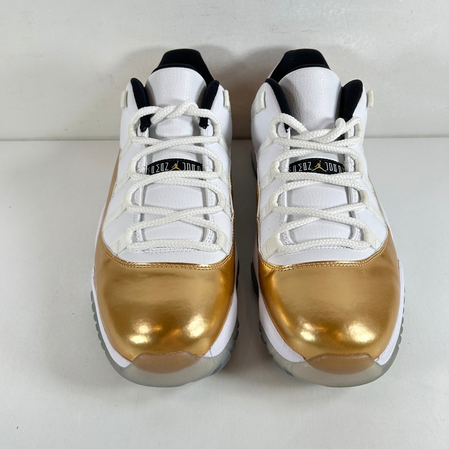 528895 103 Jordan 11 Retro Low Closing Ceremony [USED] - 10.5 M (VNDS) (Replace Box)
