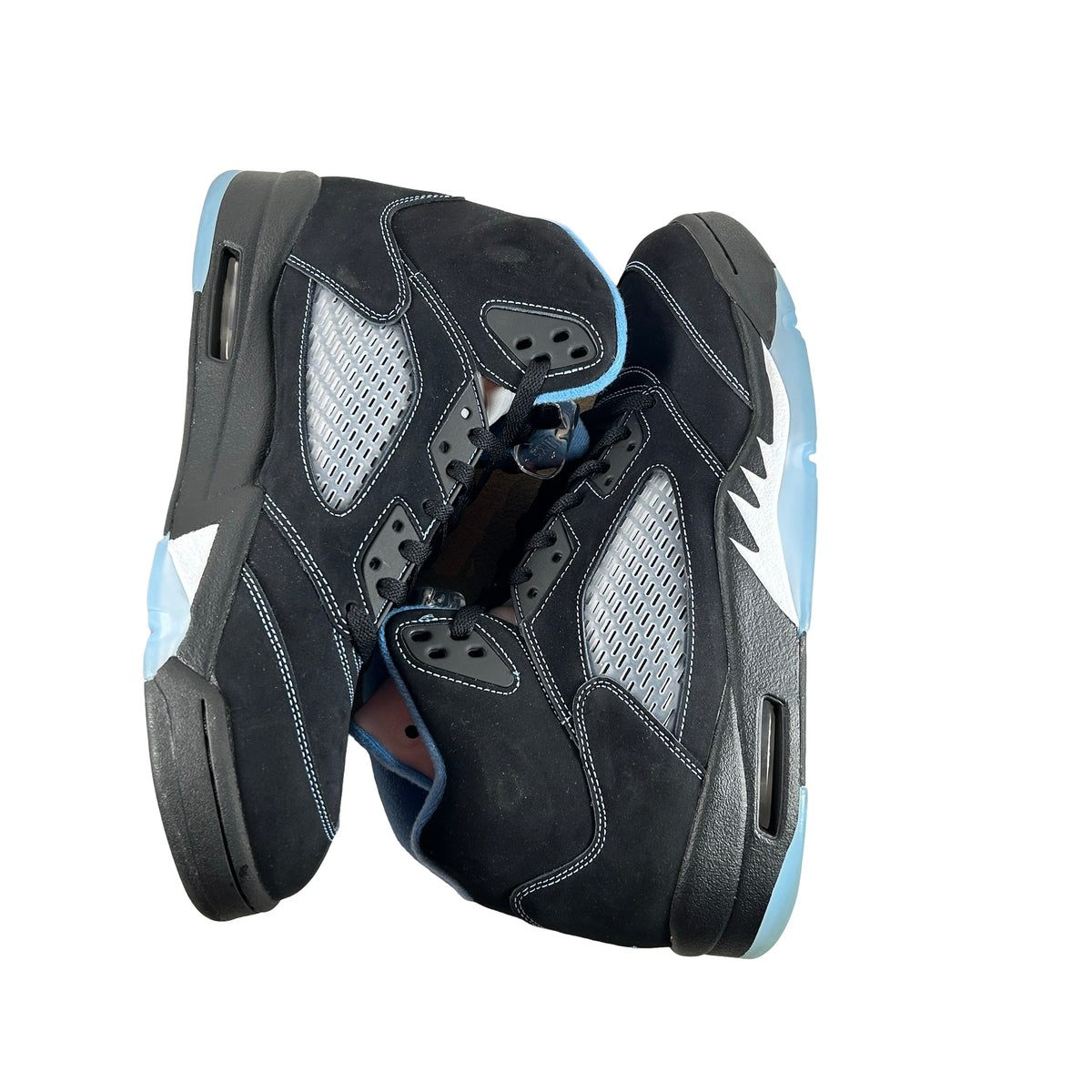 DD0587 008 Jordan 5 Retro Black University Blue (2026) [USED] - 12 M (Used5)