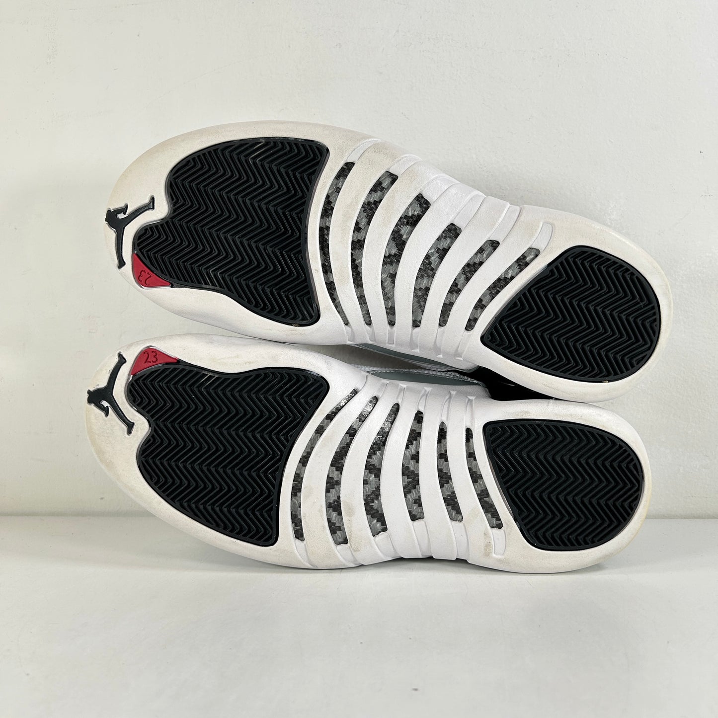 308317 004 Jordan 12 Retro Low Playoffs [USED] - 10.5 M (VNDS) (Replace Box)