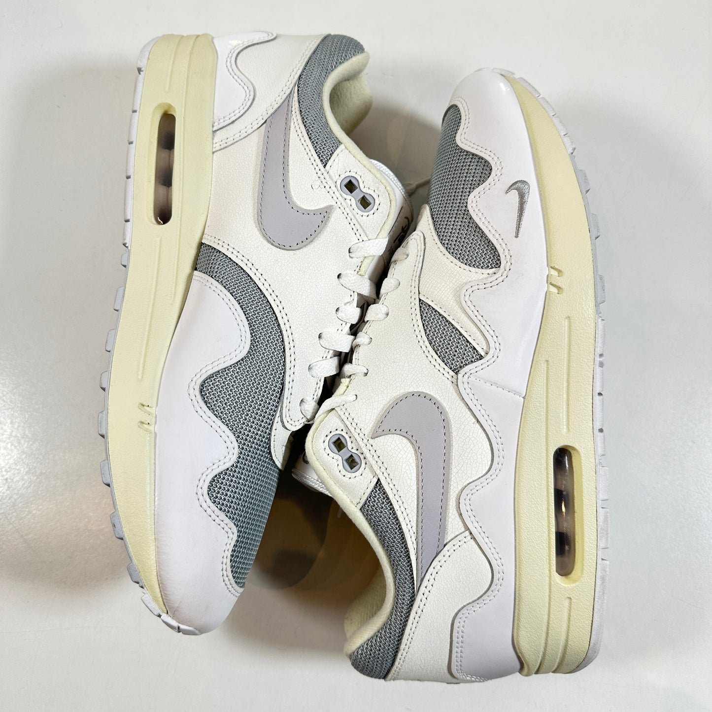 DQ0299 100 Nike Air Max 1 Patta Ondas Blancas