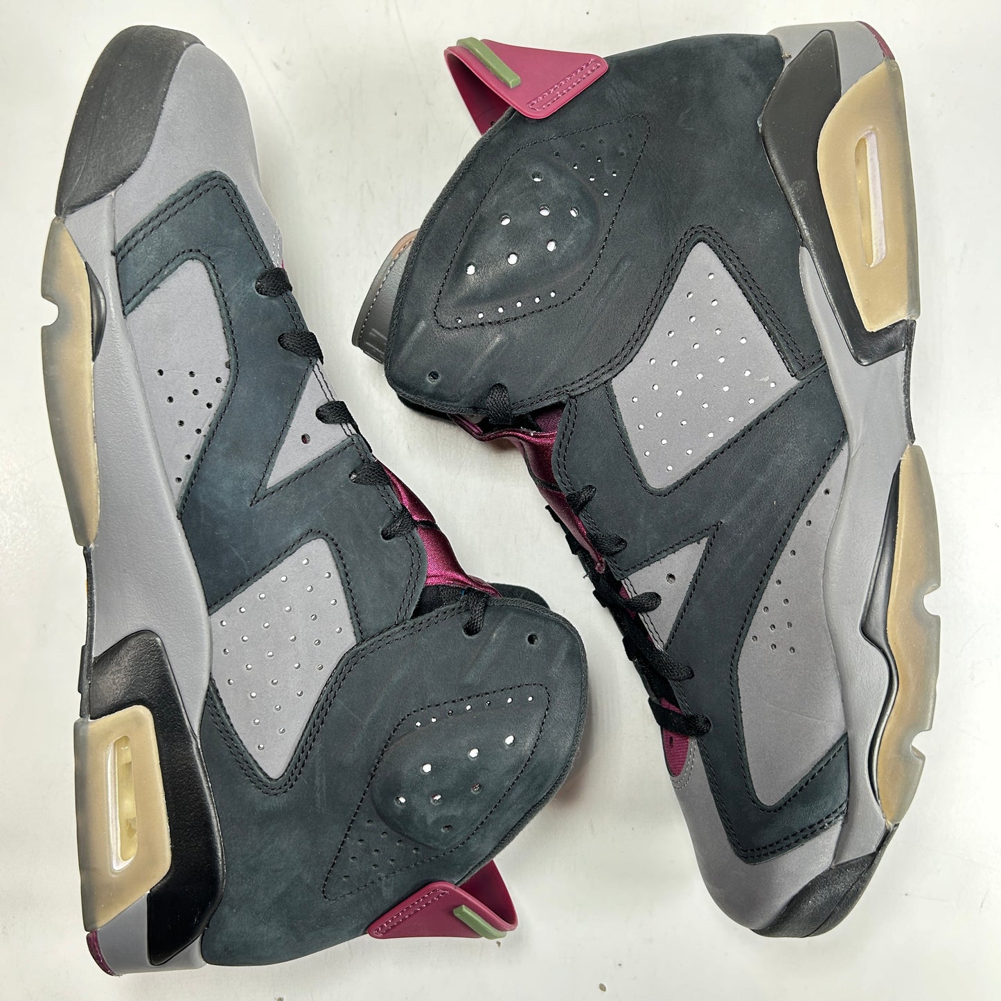 CT8529 063 Jordan 6 Retro Bordeaux [USED] - 14 M (Used) (No Box)