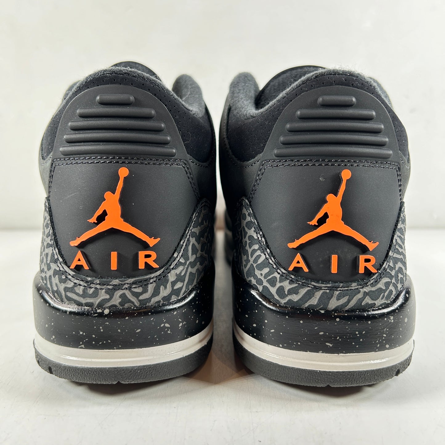 CT8532 080 Jordan 3 Retro Fear Pack (2023) [USED] - 11 M (Used5)