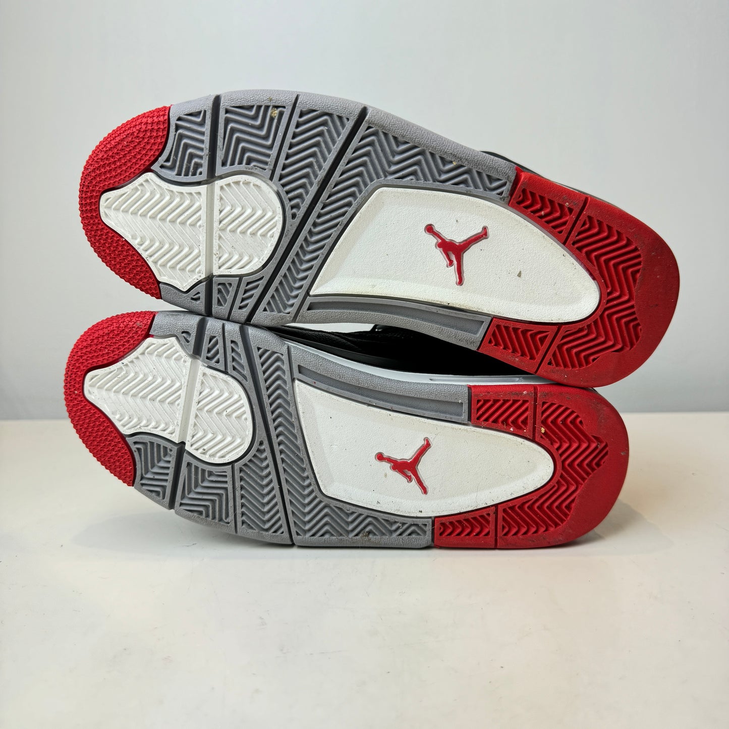 FQ8213 006 Jordan 4 Retro Bred Reimagined (GS) [USED] - 6 Y (Used)