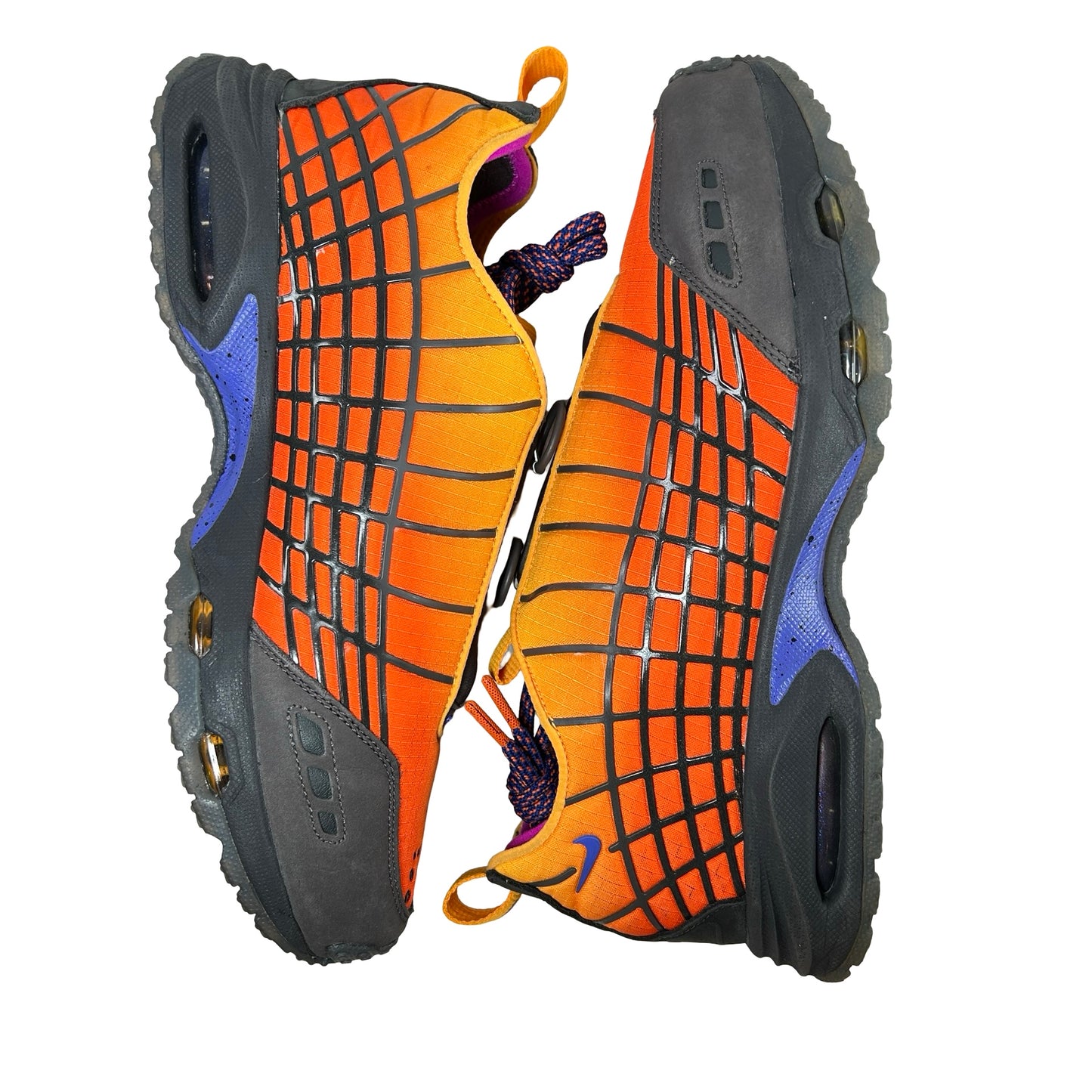 HF3286 700 Nike Air Max Sunder SP Kids of Immigrants Sunrise [USED] - 10 M (Used)