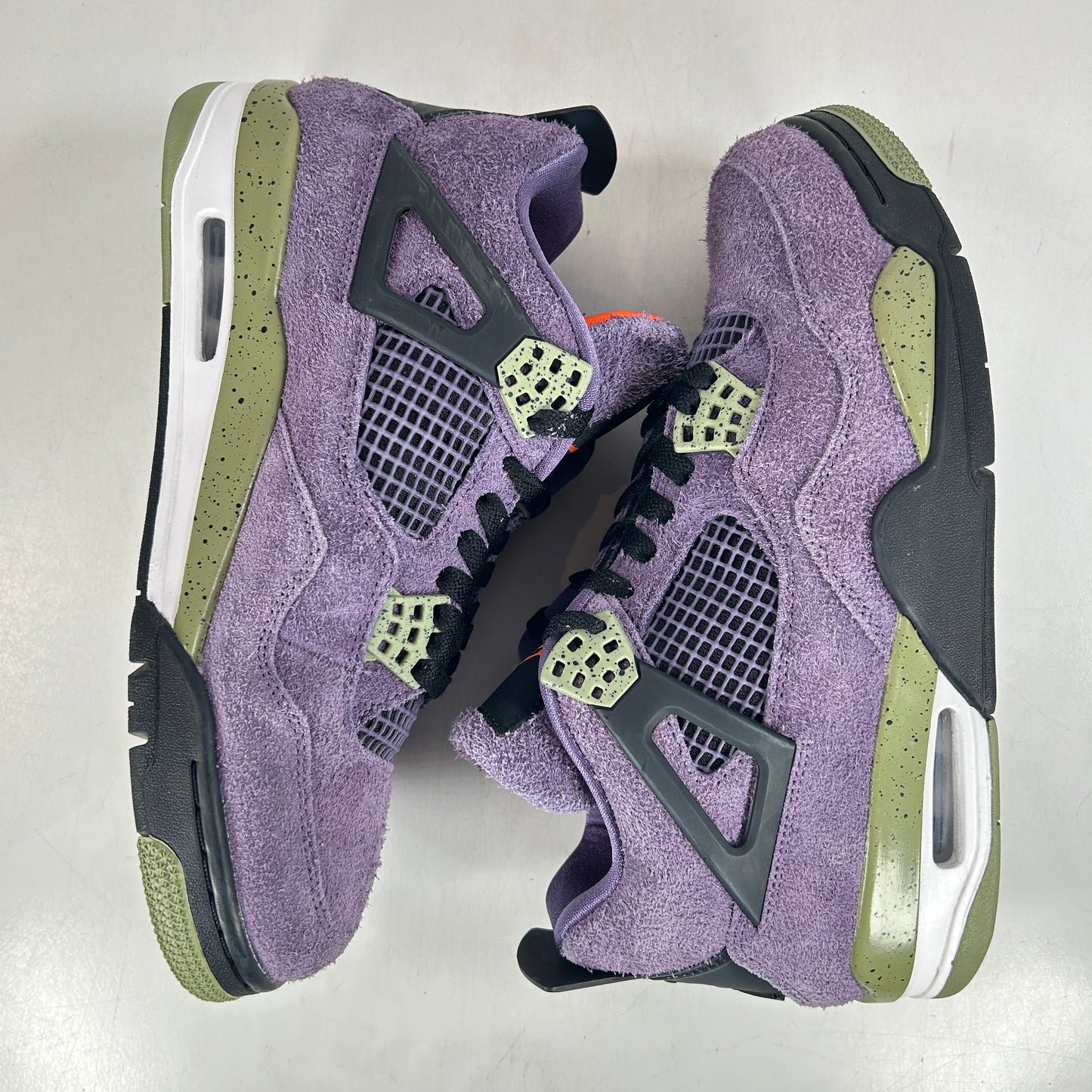 AQ9129 500 Jordan 4 Retro Canyon Purple [USED] - 10.5 W (Used)