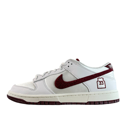 IV0263 100 Nike Dunk Low Protro Kobe Bryant Lower Merion Home [USED] - 11 M (Used)