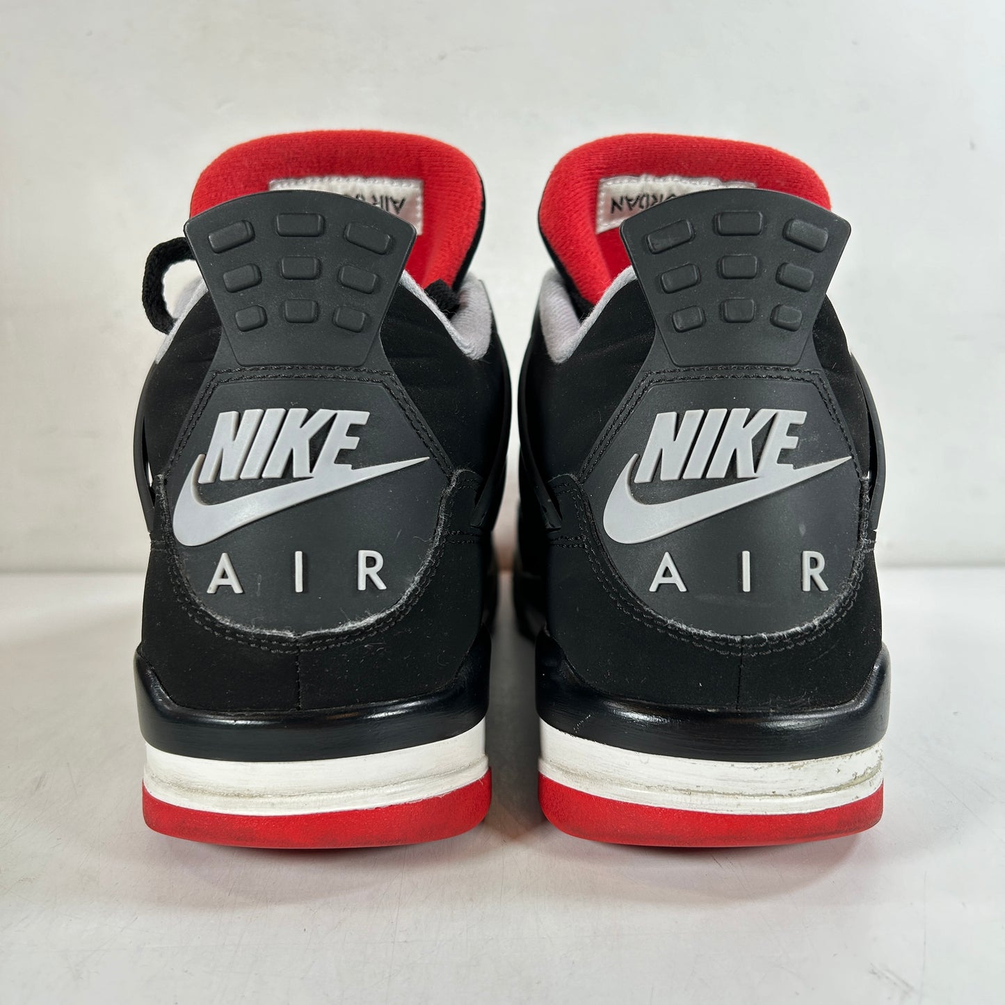 308497 060 Jordan 4 Bred (2019) [USED] - 10 M (Used5)