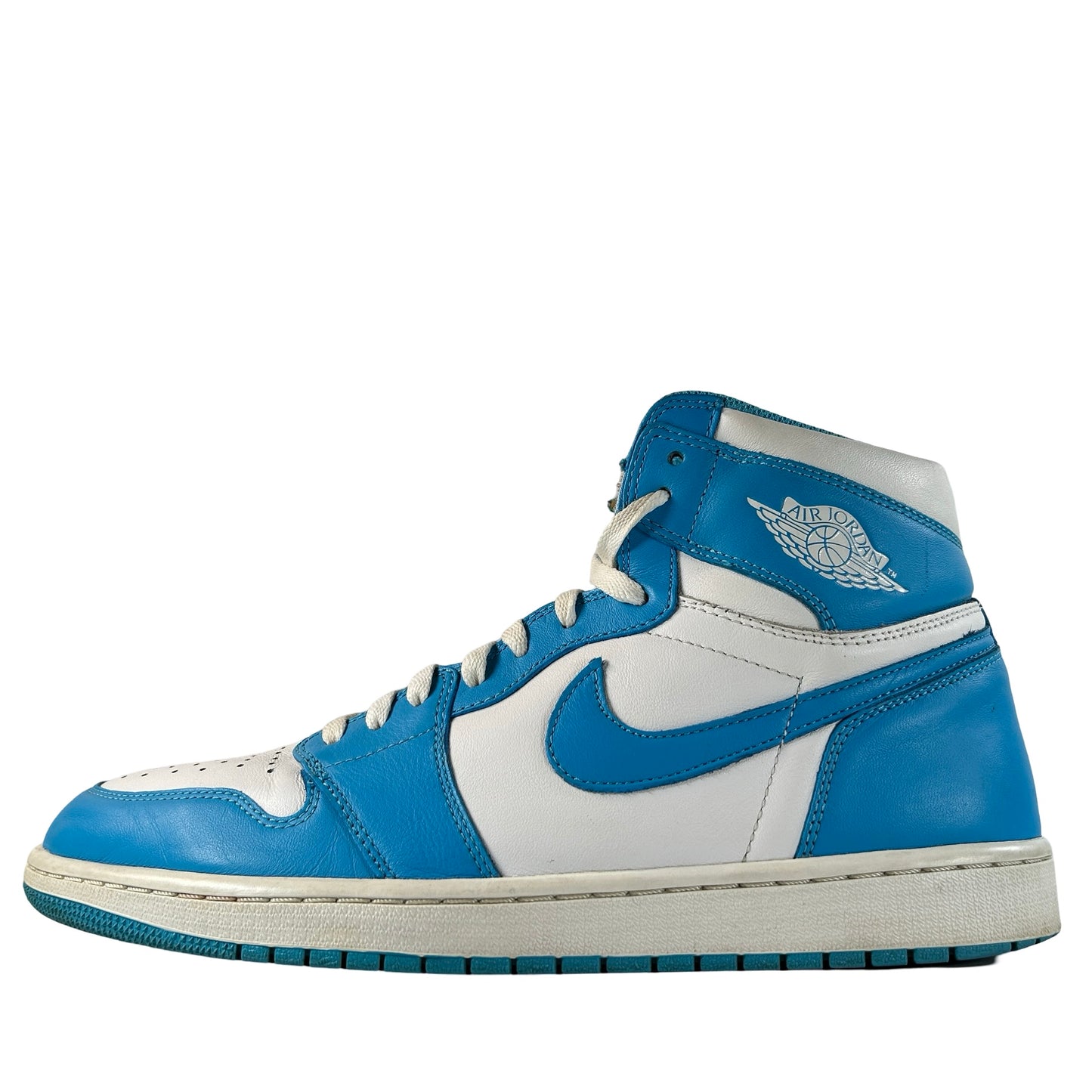 555088 117 Jordan 1 Retro High OG UNC 2015 [USED] - 13 M (Used) (No box)