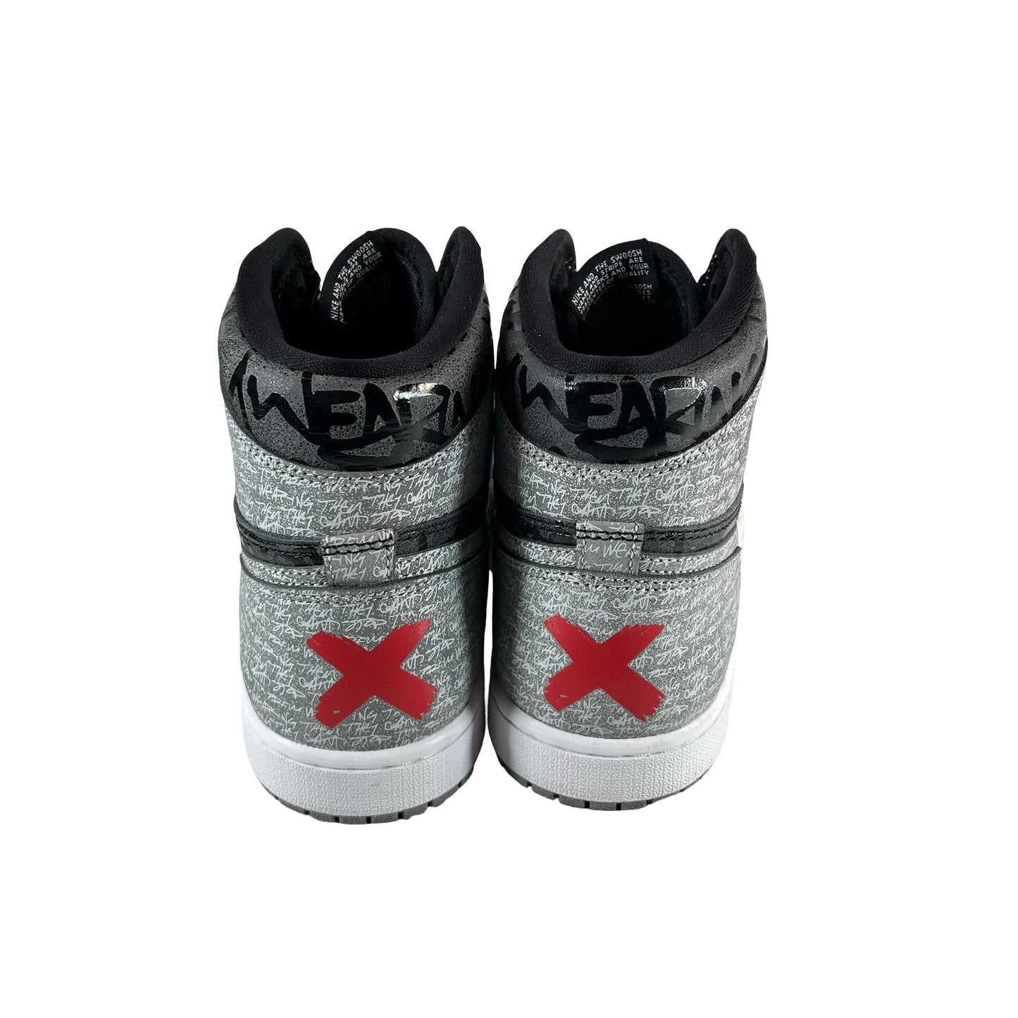 555088 036 Jordan 1 Retro High OG Rebellionaire [USED] - 11 M (Used)