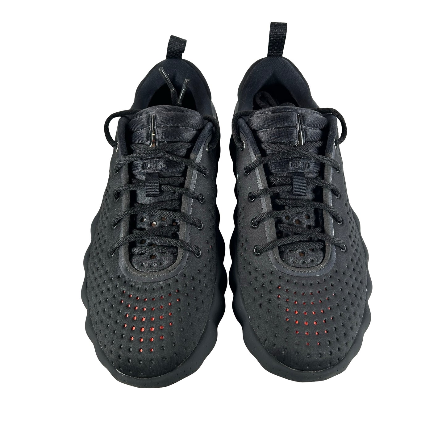 HQ4308 001 Nike Mind 002 Black Hyper Crimson [USED] - 10 M (Used)