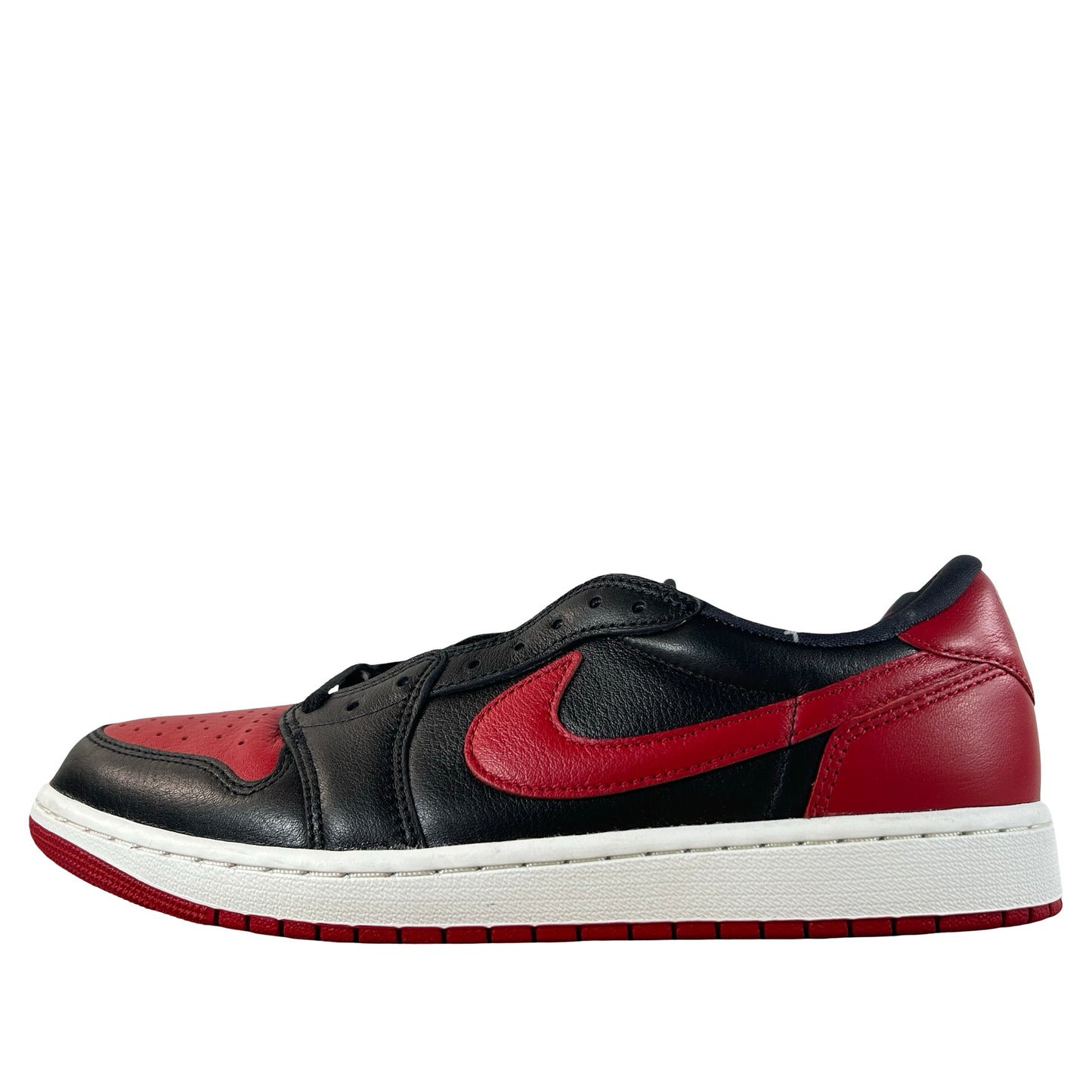 IW6276 001 Air Jordan 1 Retro Low OG Banned [USED] - 10.5 M (VNDS)