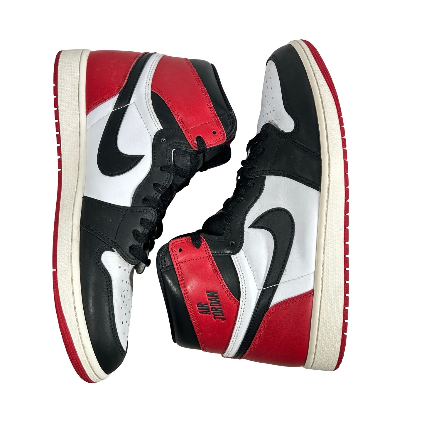 DZ5485 106 Jordan 1 Retro High OG Black Toe Reimagined [USED] - 12 M (Used3)
