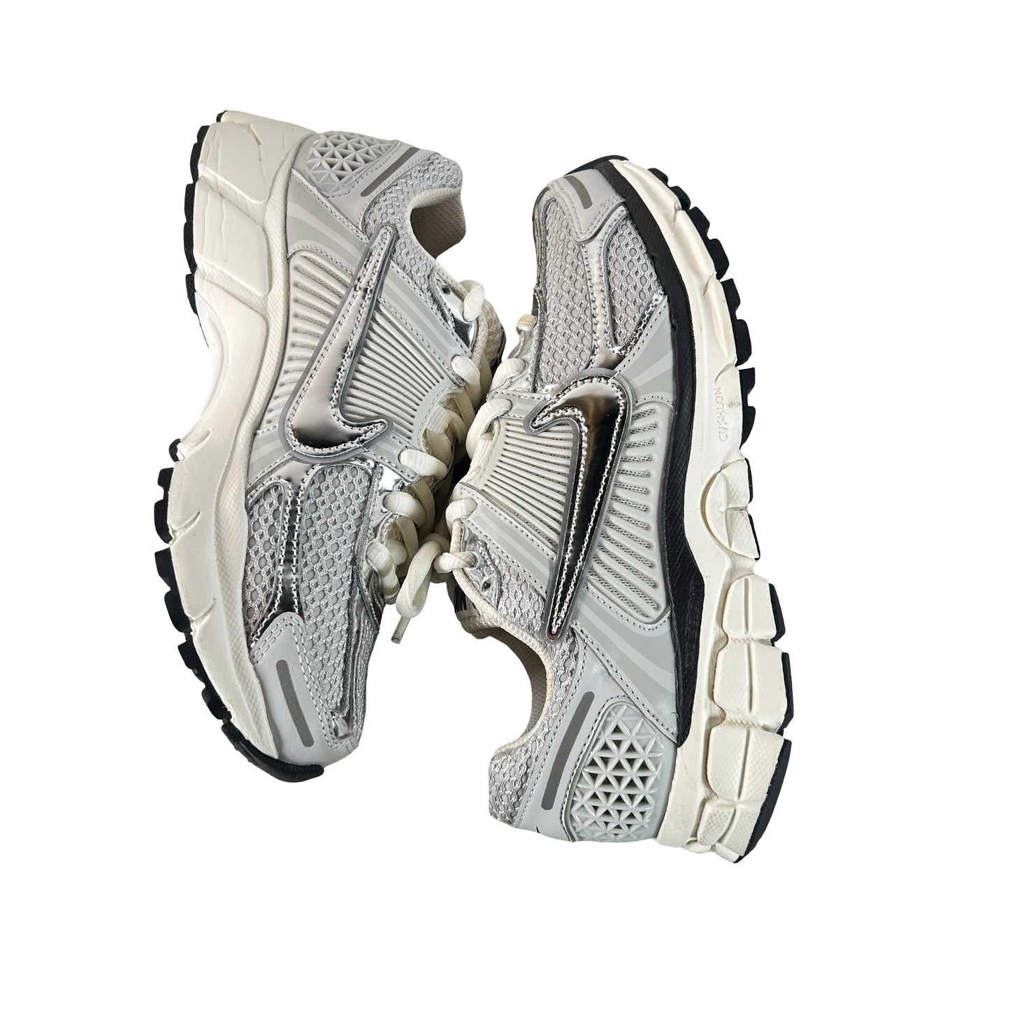 FD0884 025 Nike Zoom Vomero 5 Photon Dust Metallic Silver W [USED] - 6.5 W (Used2)