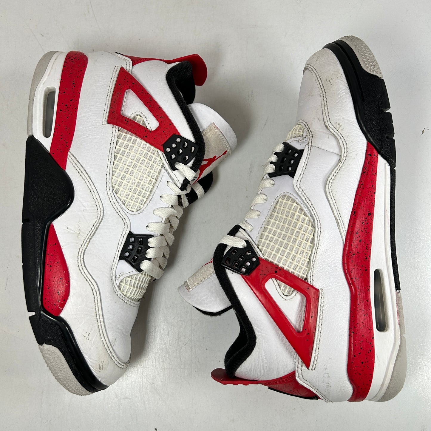 DH6927 161 Jordan 4 Retro Red Cement [USED] - 7.5 M (Used)